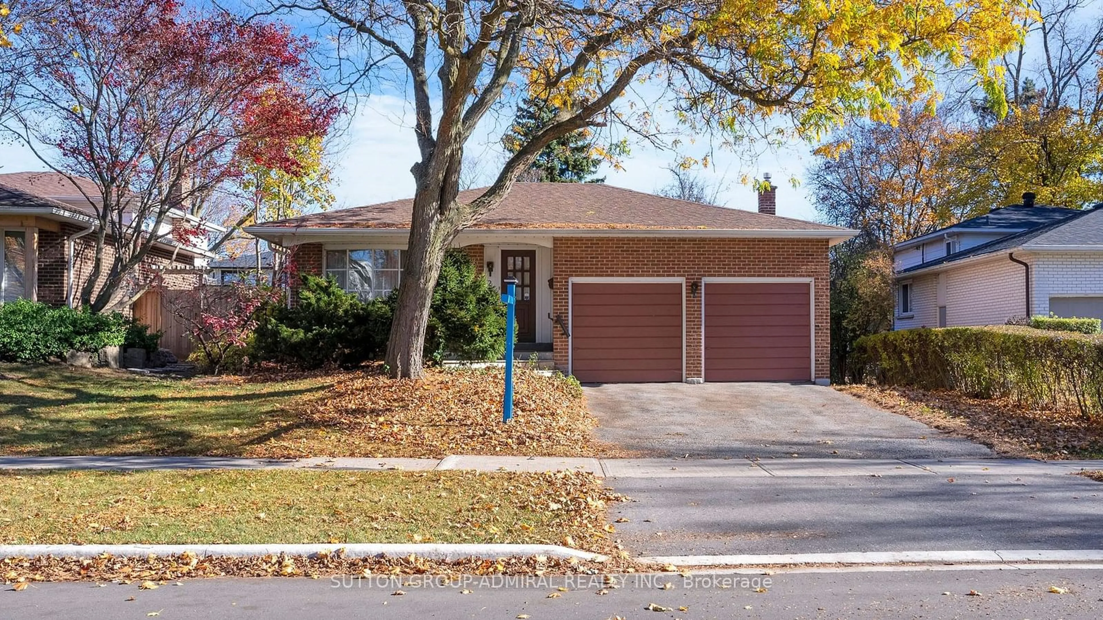 Home with brick exterior material, street for 200 Kirk Dr, Markham Ontario L3T 3L8