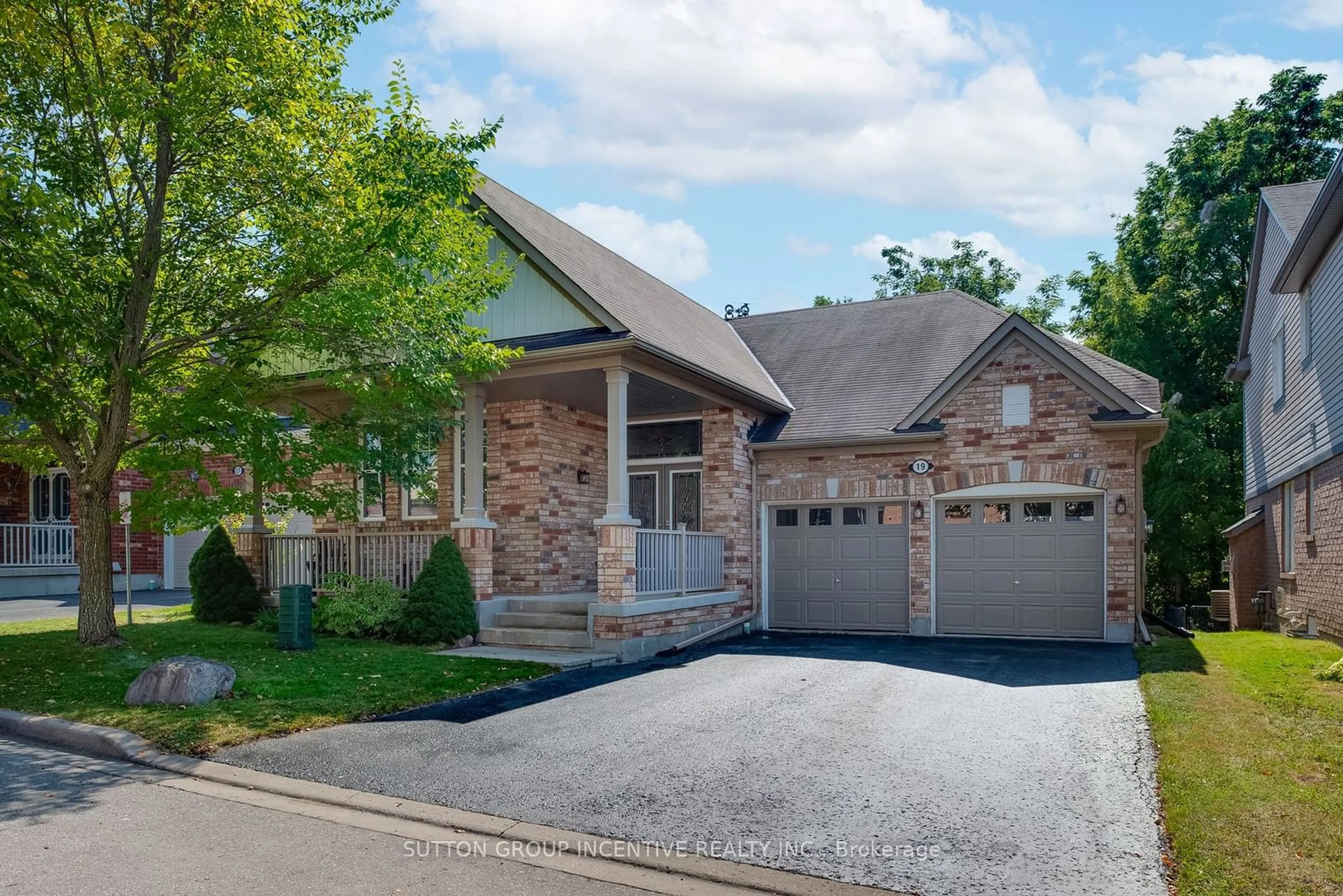 Home with brick exterior material, street for 19 Paddison Pl, New Tecumseth Ontario L9R 0J5