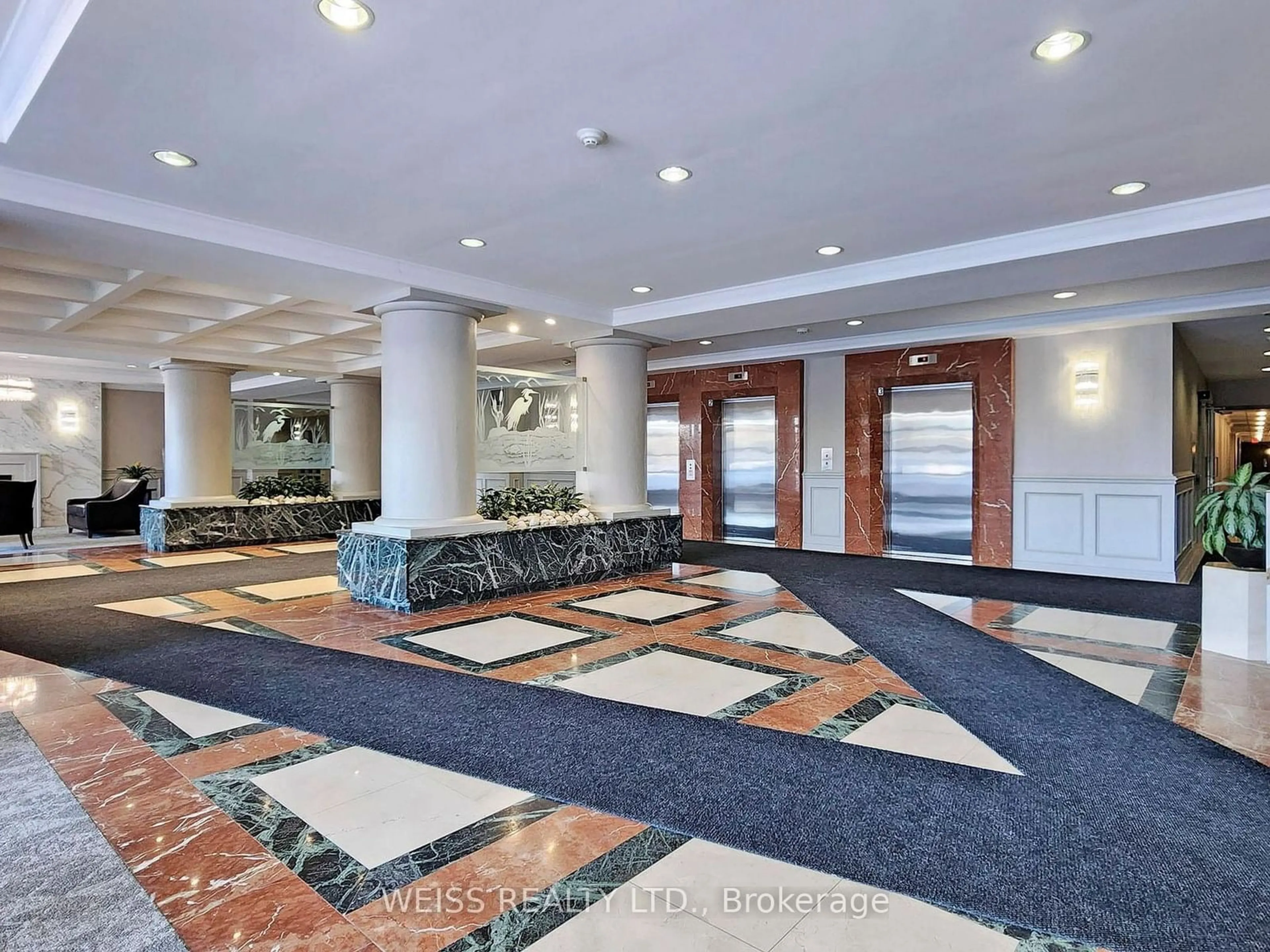 Lobby for 11 Townsgate Dr #401, Vaughan Ontario L4J 8G4