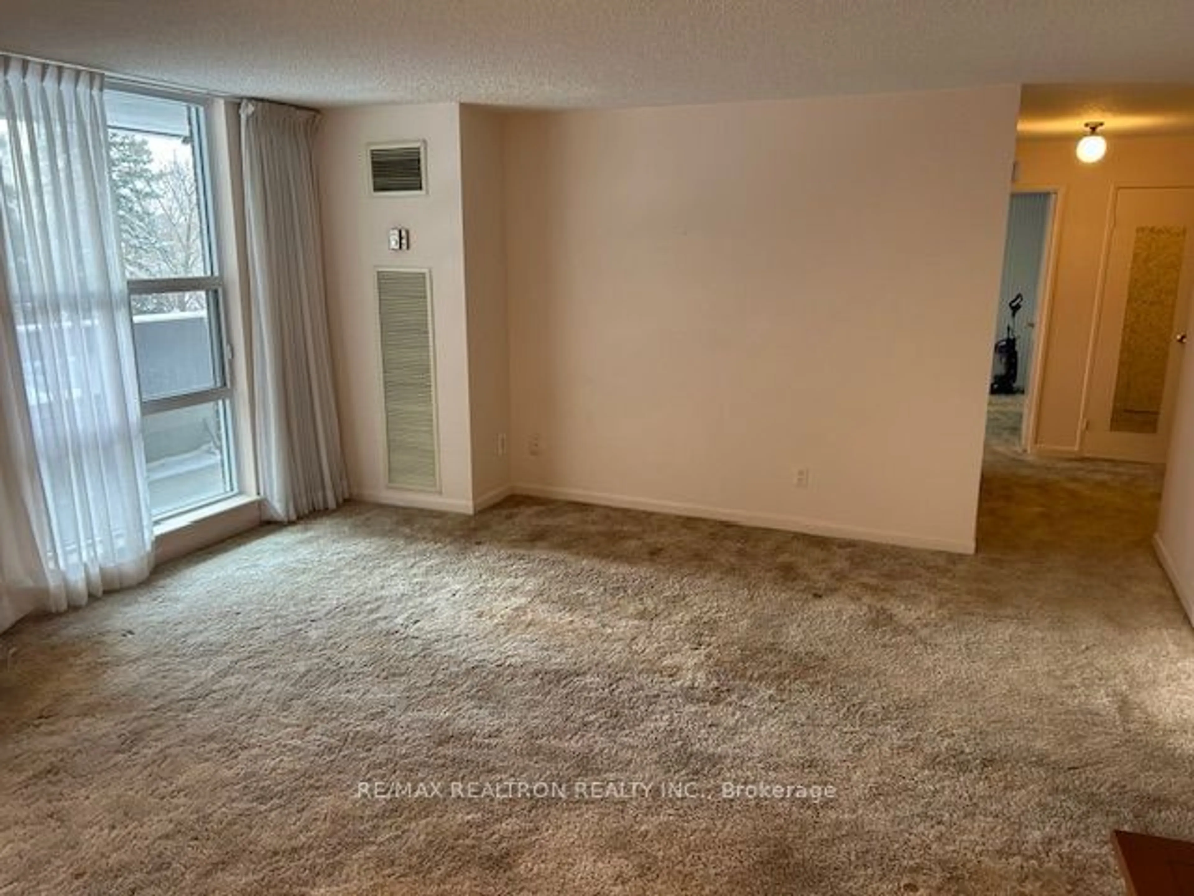 A pic of a room for 60 Inverlochy Blvd #206, Markham Ontario L3T 4T7