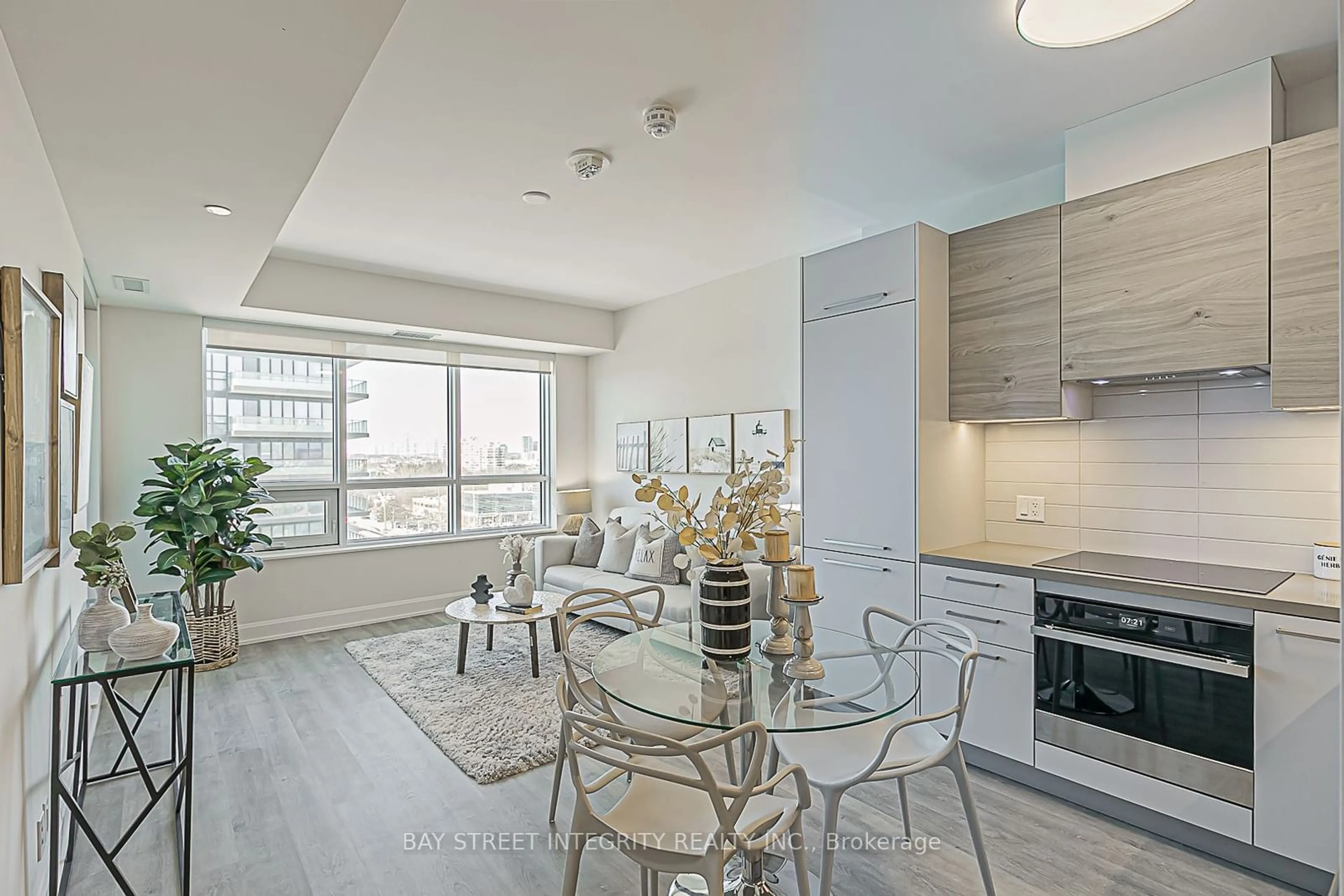 Open concept kitchen, unknown for 38 Gandhi Lane #911, Markham Ontario L3T 0G9