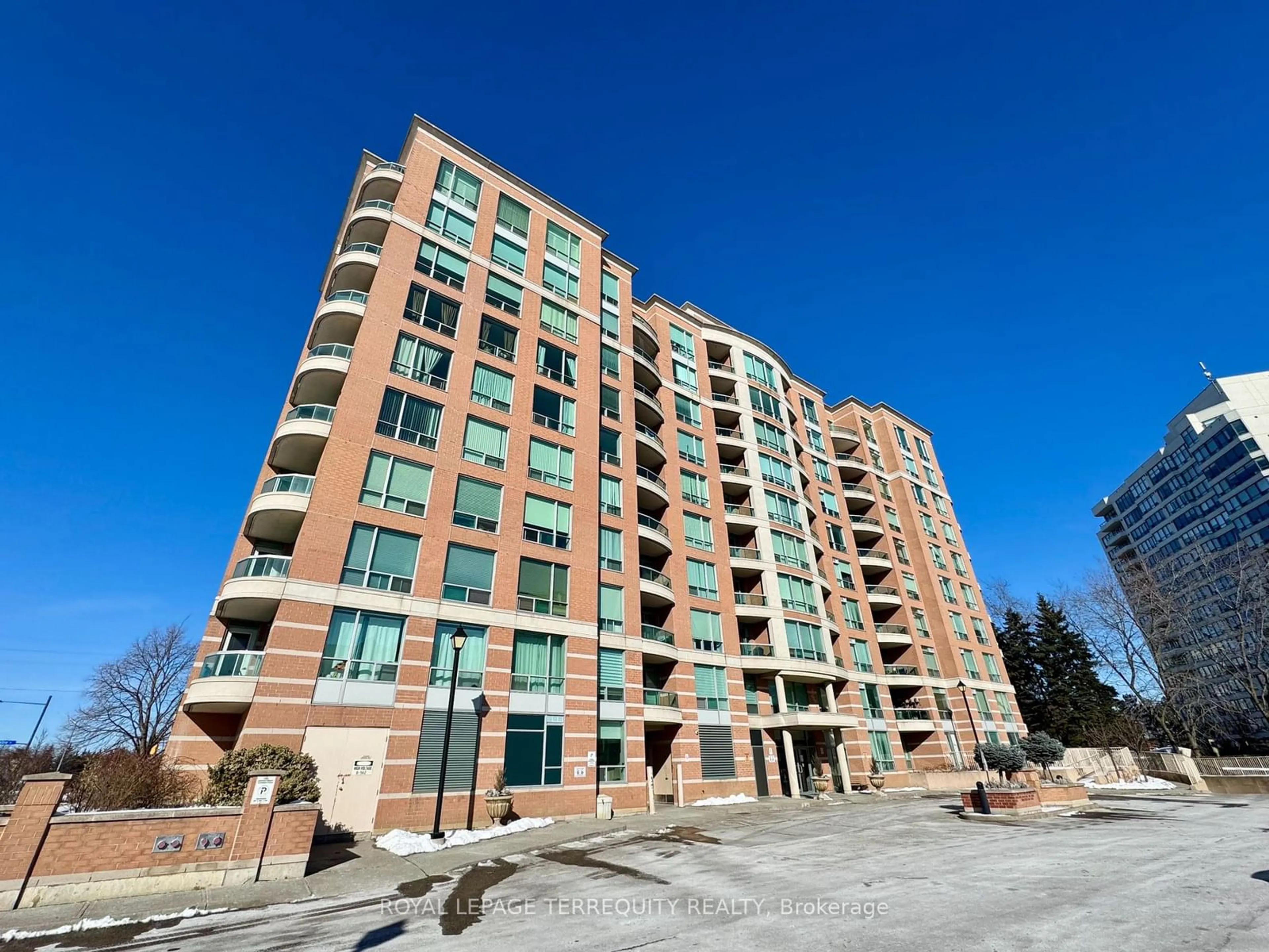 Unknown for 745 New Westminster Dr #1006, Vaughan Ontario L4J 8J9