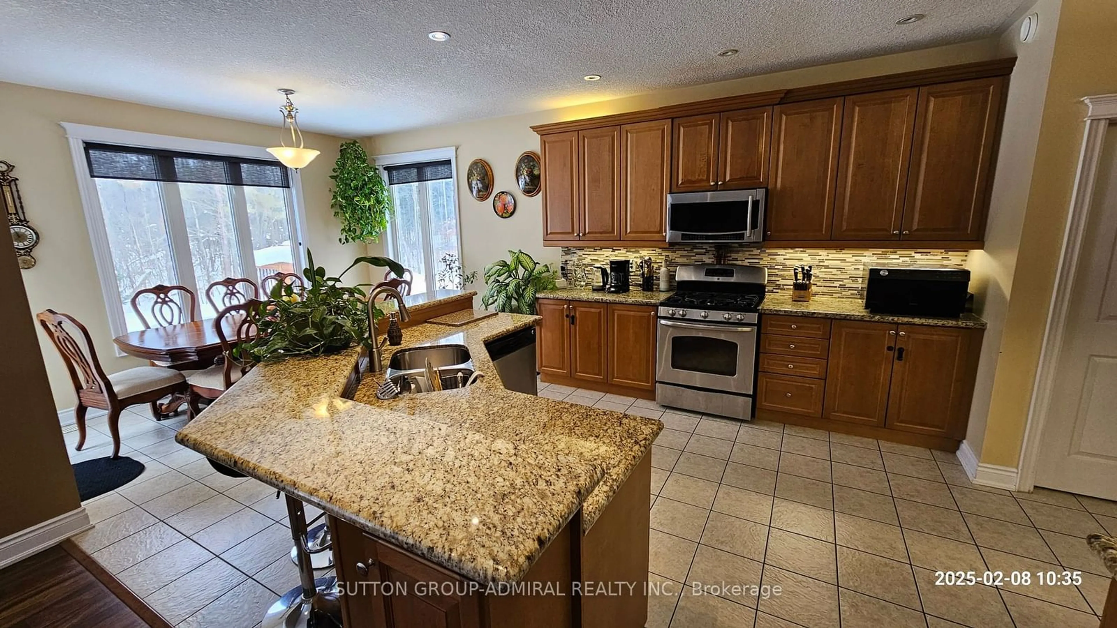 Open concept kitchen, ceramic/tile floor for 8430 Tosorontio Sideroad 20th, Adjala-Tosorontio Ontario L0M 1M0