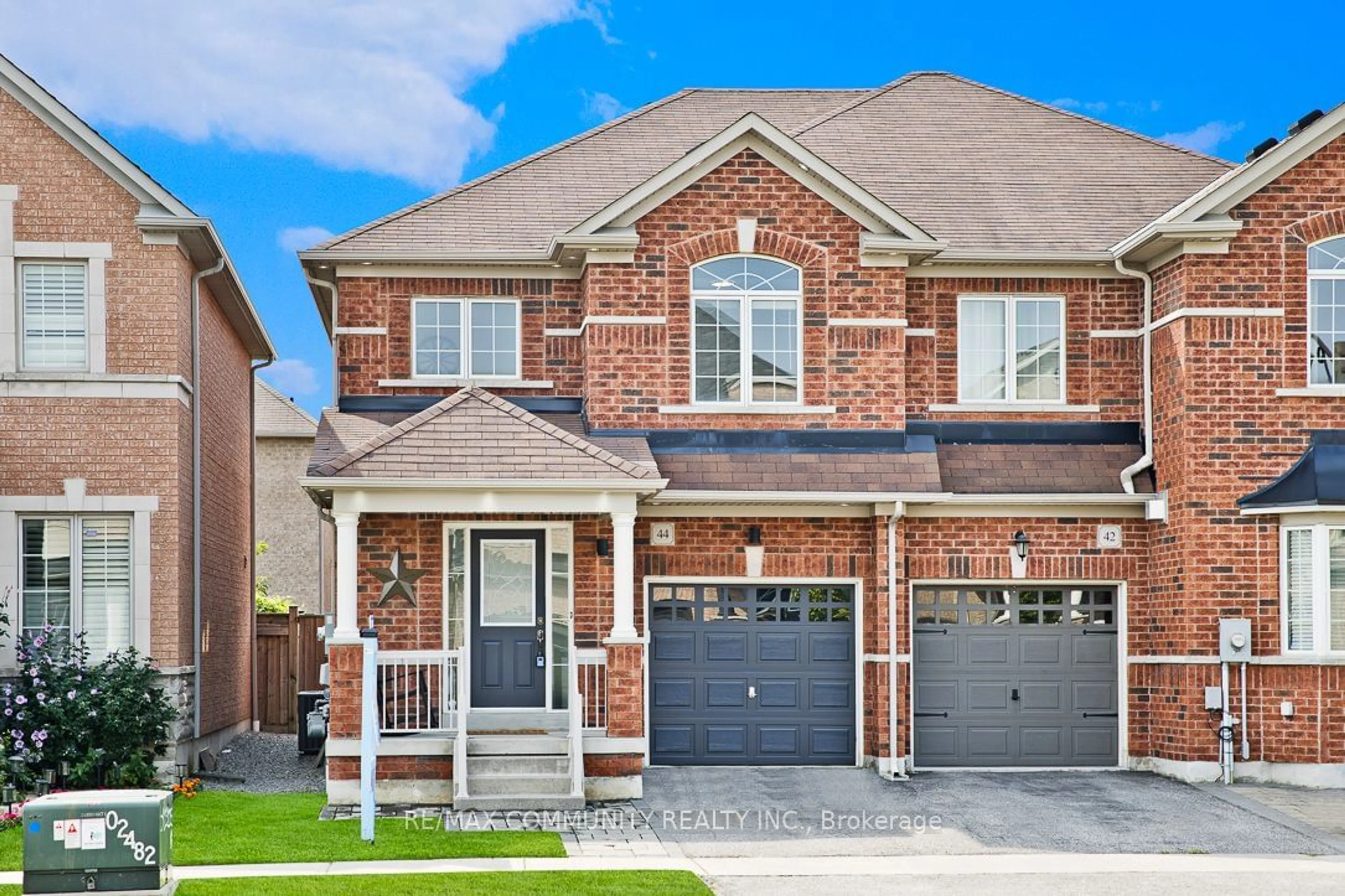 Home with brick exterior material, street for 44 Hare Farm Gate, Whitchurch-Stouffville Ontario L4A 0Y6