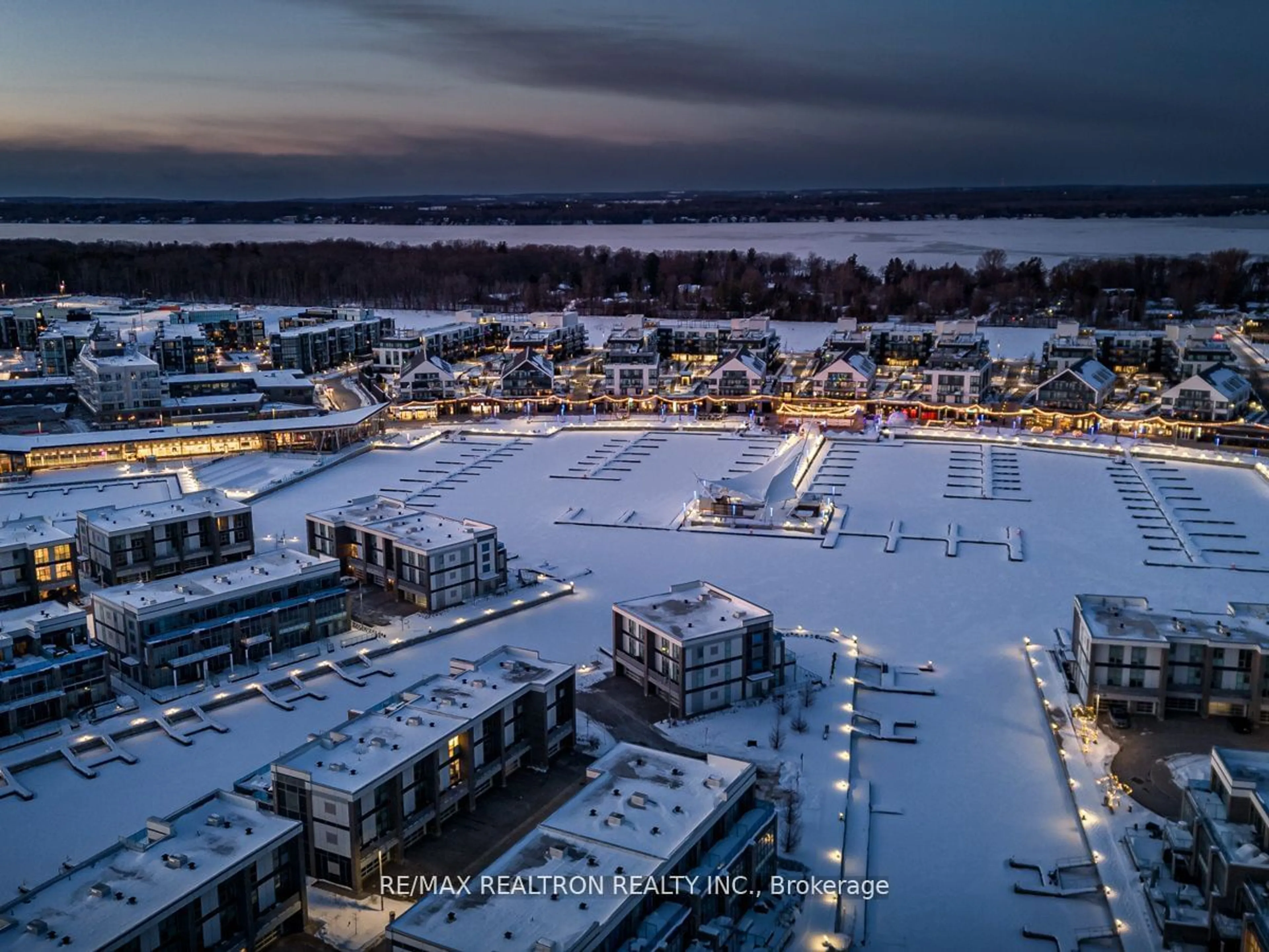 A pic from outside/outdoor area/front of a property/back of a property/a pic from drone, unknown for 3637 Ferretti Crt, Innisfil Ontario L9S 0N6