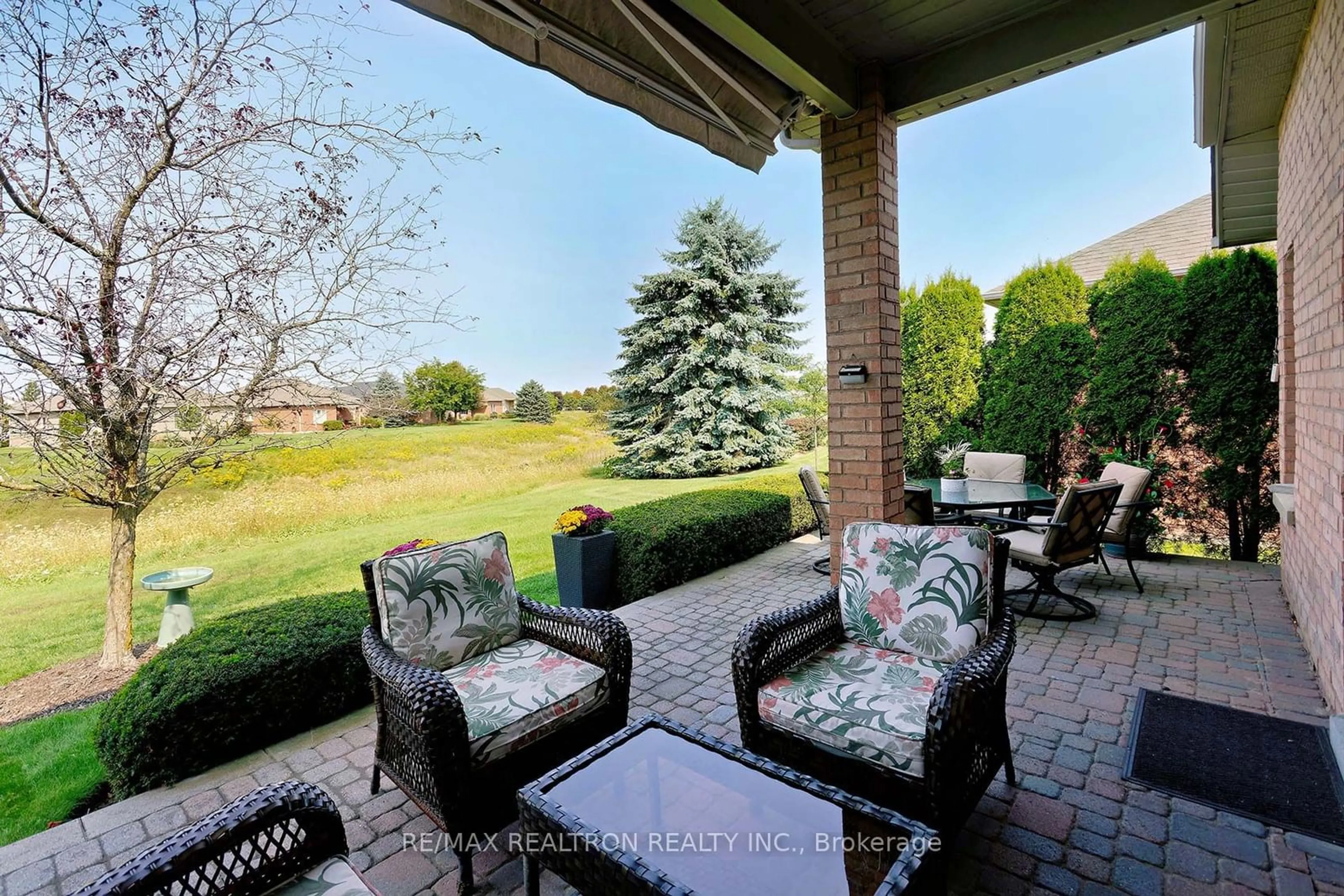 Patio, water/lake/river/ocean view for 72 McDermott Tr, Whitchurch-Stouffville Ontario L4A 1N8