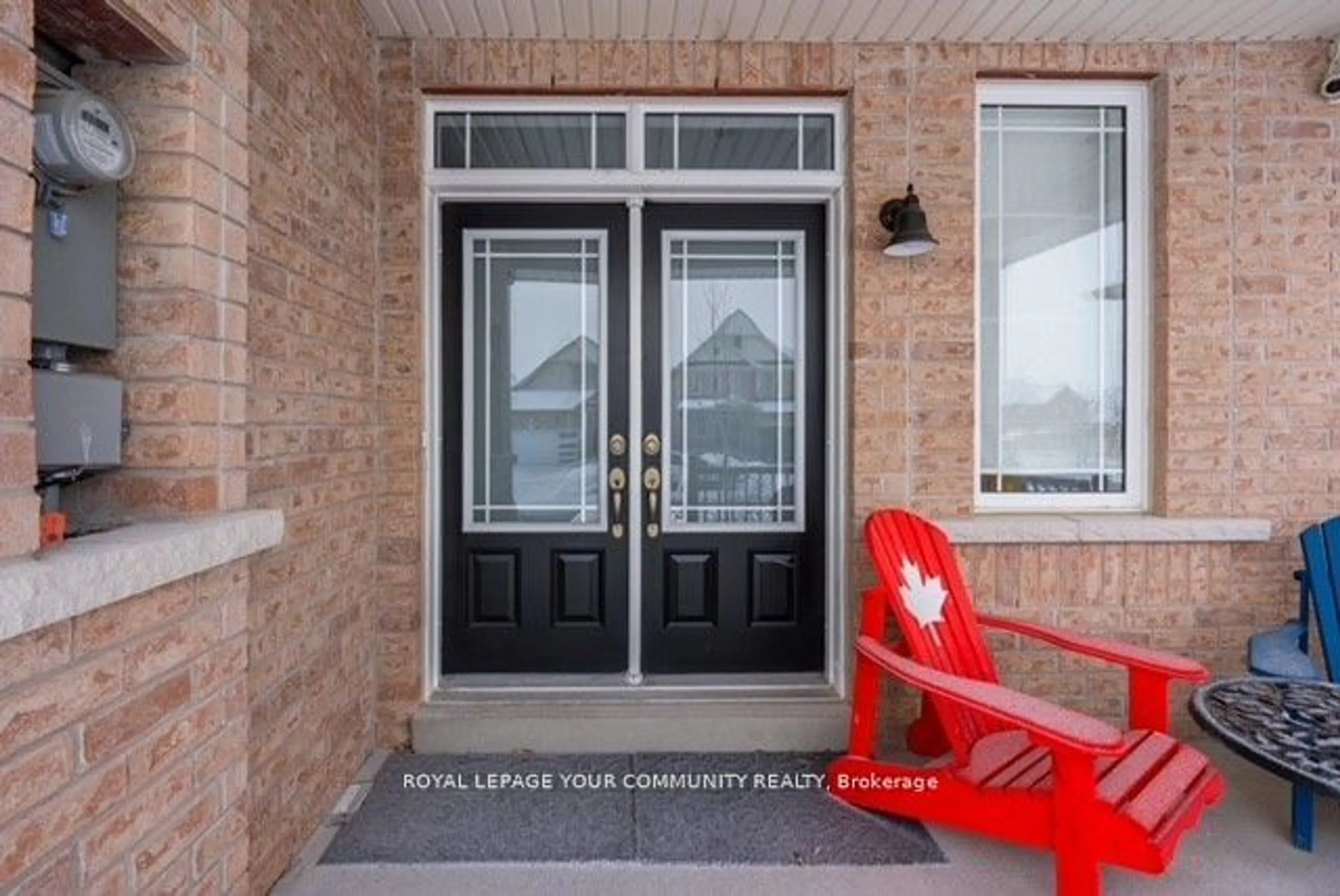 Indoor entryway for 22 Sydie Lane, New Tecumseth Ontario L0G 1W0