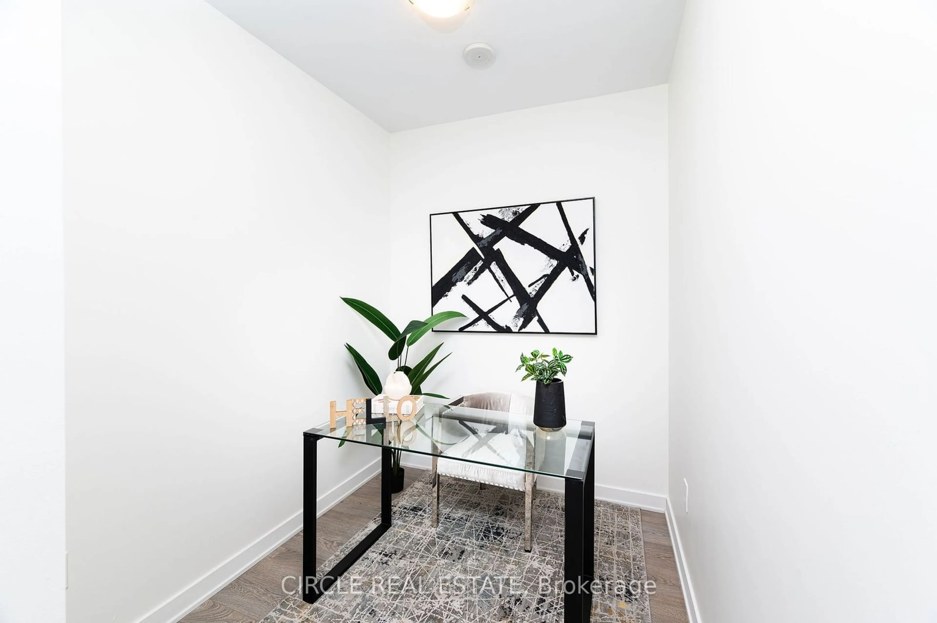 Indoor entryway for 120 Eagle Rock Way #1503, Vaughan Ontario L6A 5C2