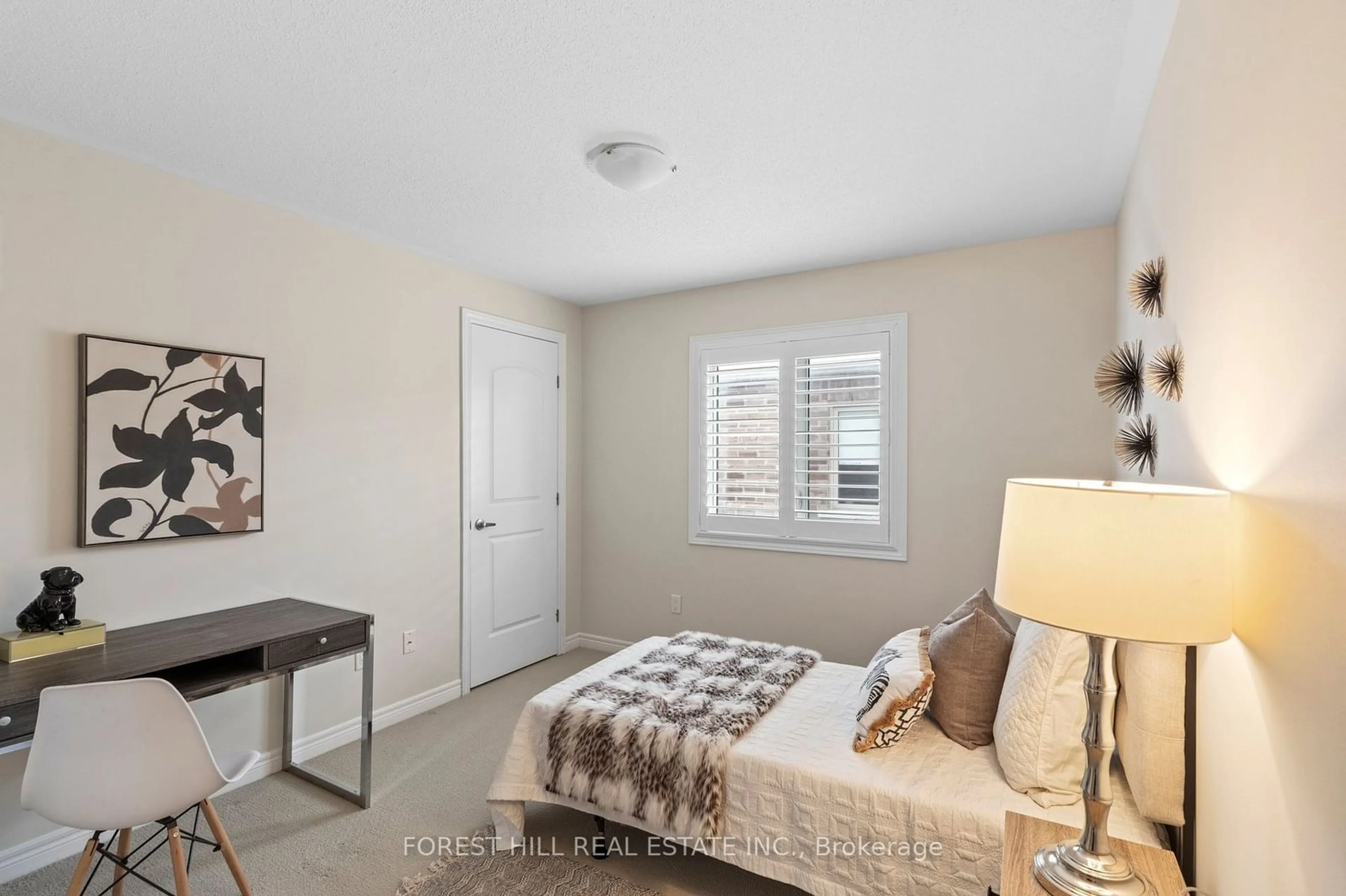 Bedroom with bed, unknown for 37 Kidd St, Bradford West Gwillimbury Ontario L3Z 0V5