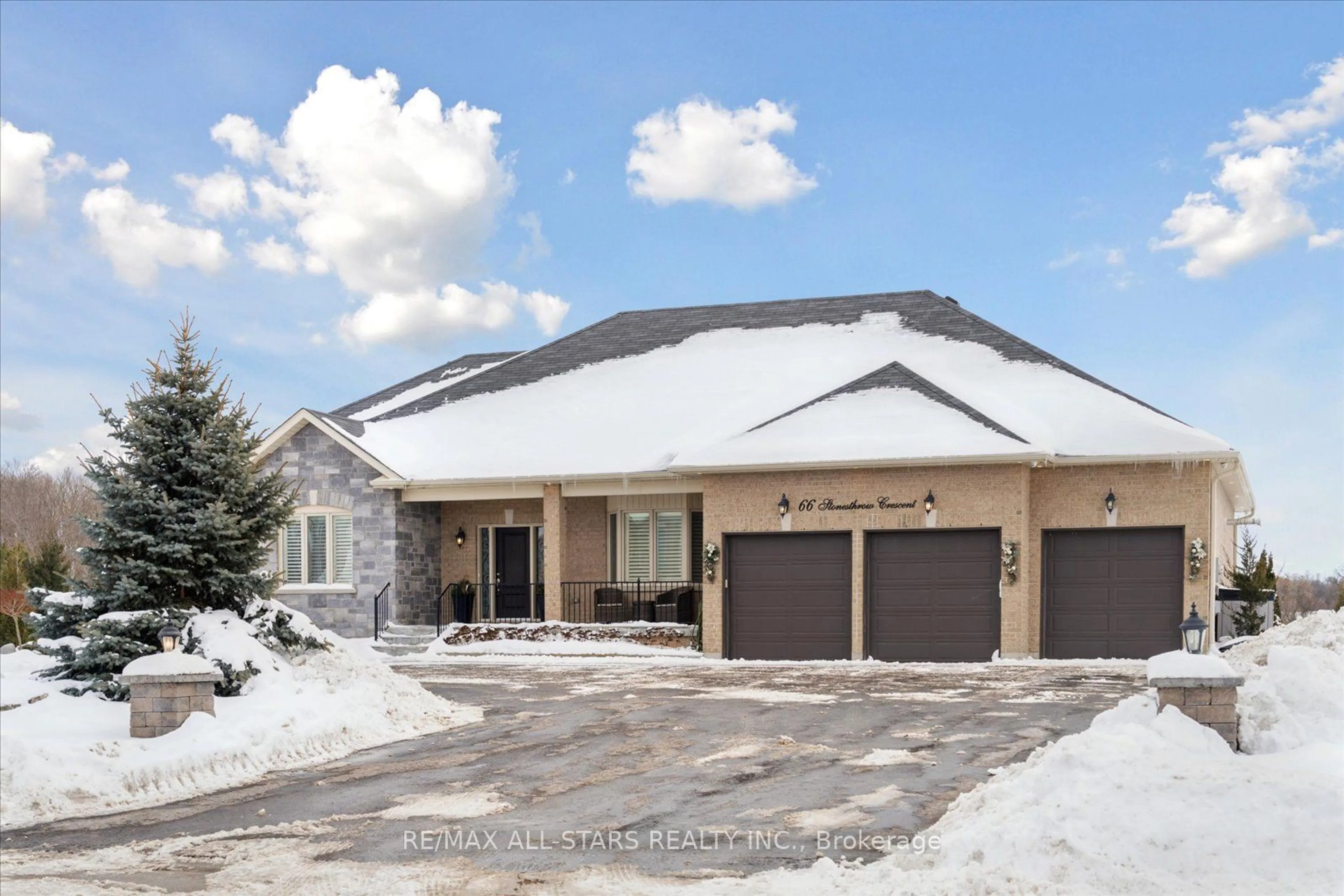 Home with brick exterior material, street for 66 Stonesthrow Cres, Uxbridge Ontario L0C 1A0