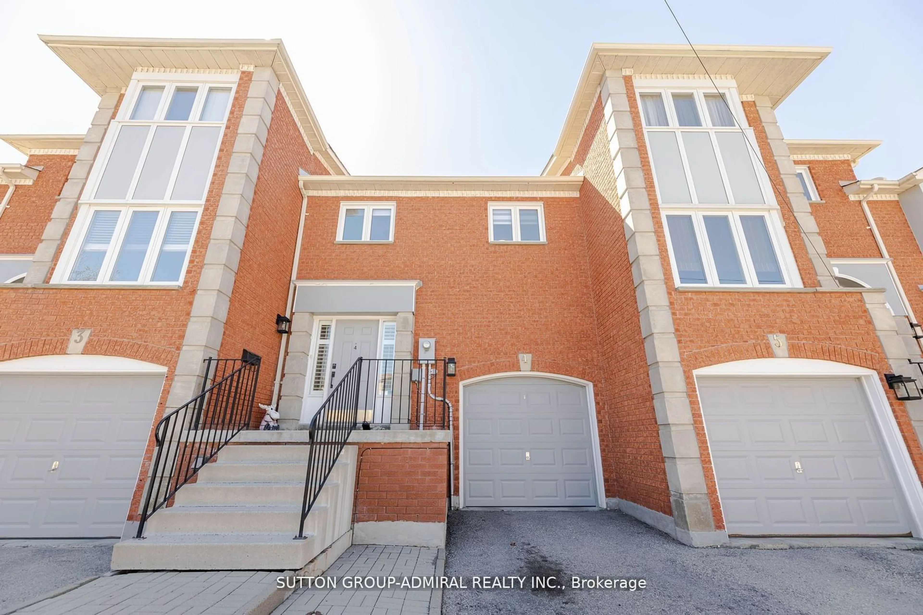 Home with brick exterior material, street for 80 Mccallum Dr #4, Richmond Hill Ontario L4C 9X5