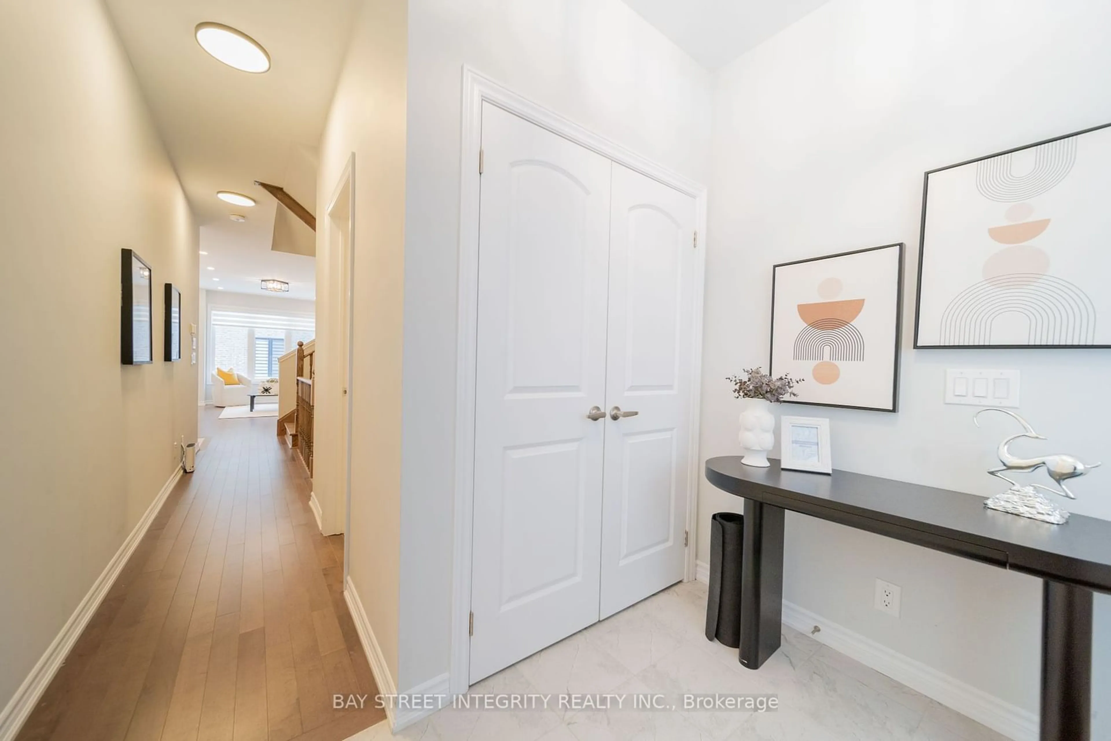 Indoor entryway for 21 Percy Rye Ave, Markham Ontario L6C 3K3