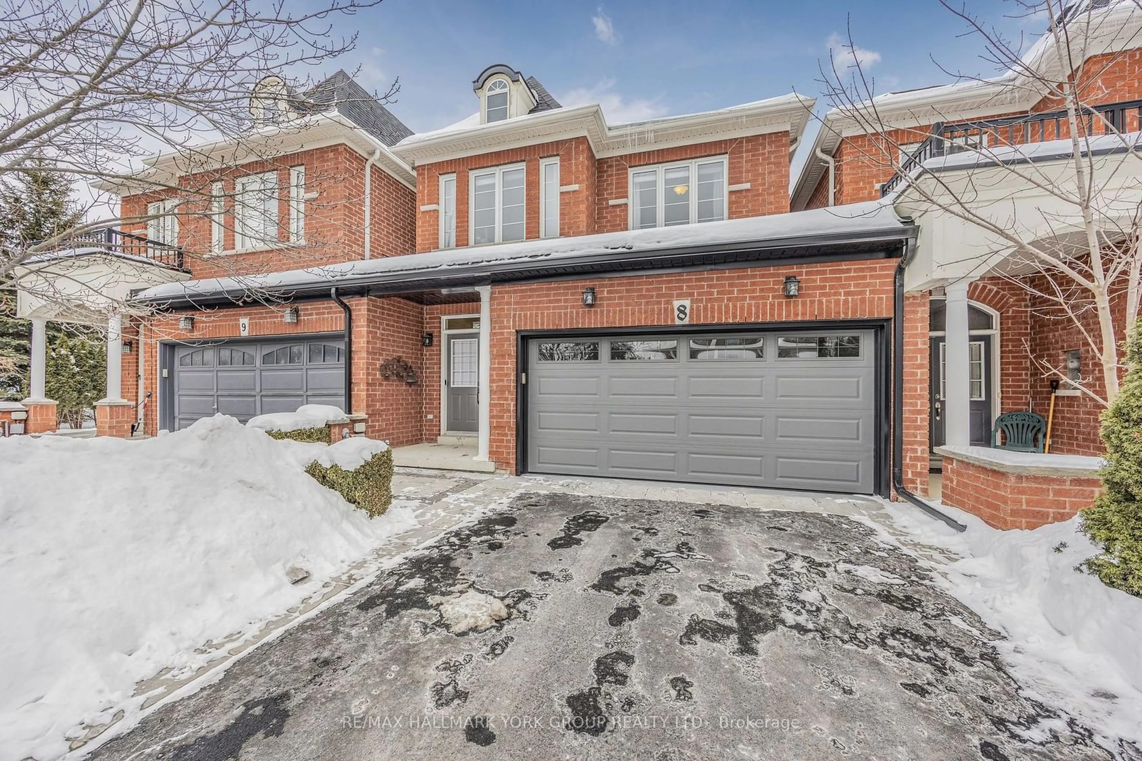 Home with brick exterior material, street for 484 Worthington Ave #8, Richmond Hill Ontario L4E 0E2