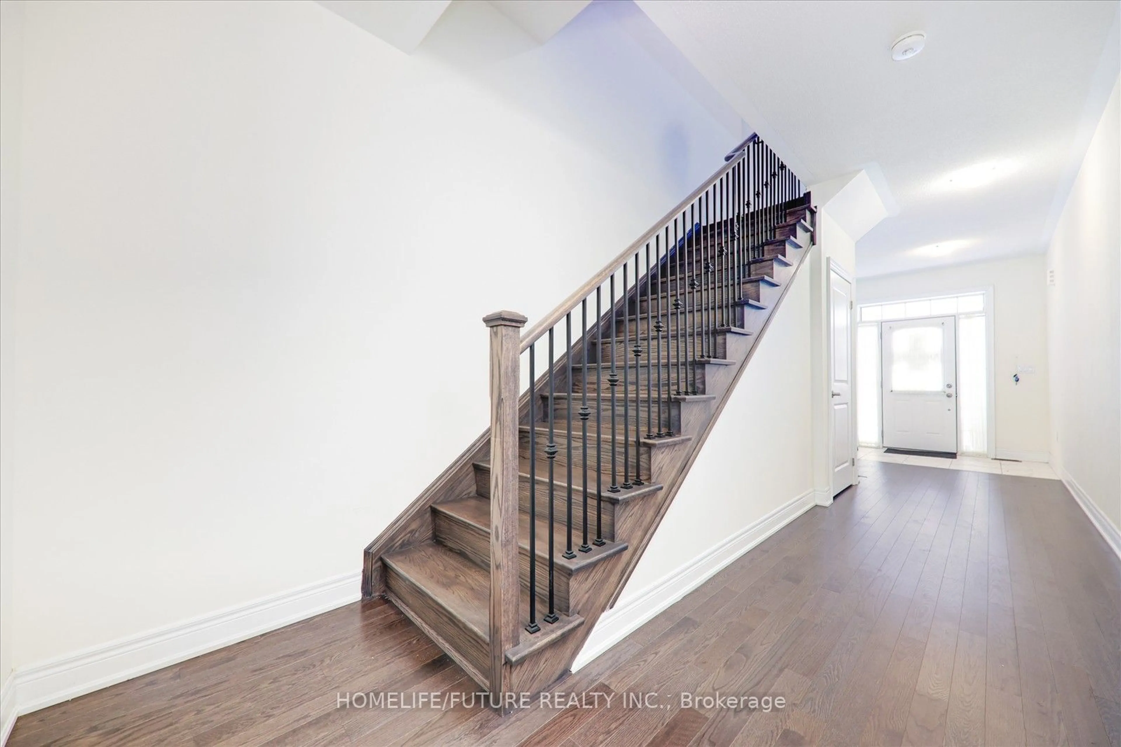 Stairs for 8 Andress Way, Markham Ontario L3S 0E9