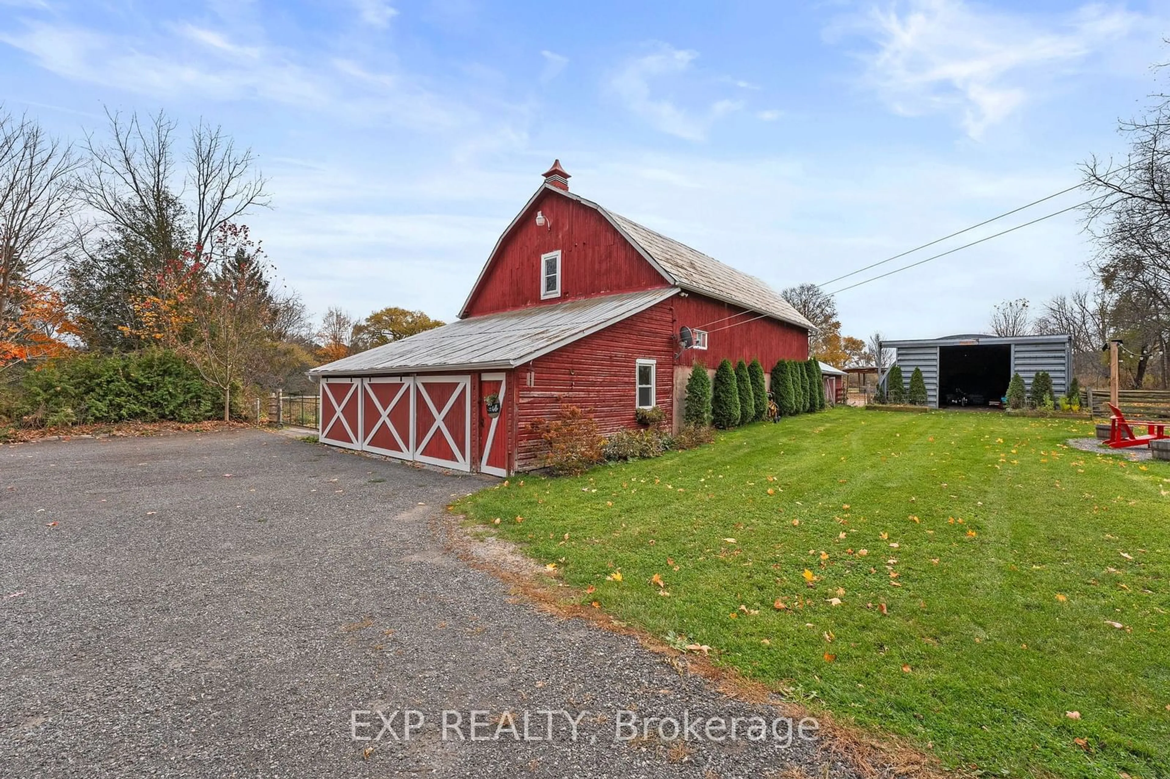 A pic from outside/outdoor area/front of a property/back of a property/a pic from drone, building for 1742 Cameron St, Brock Ontario L0E 1E0