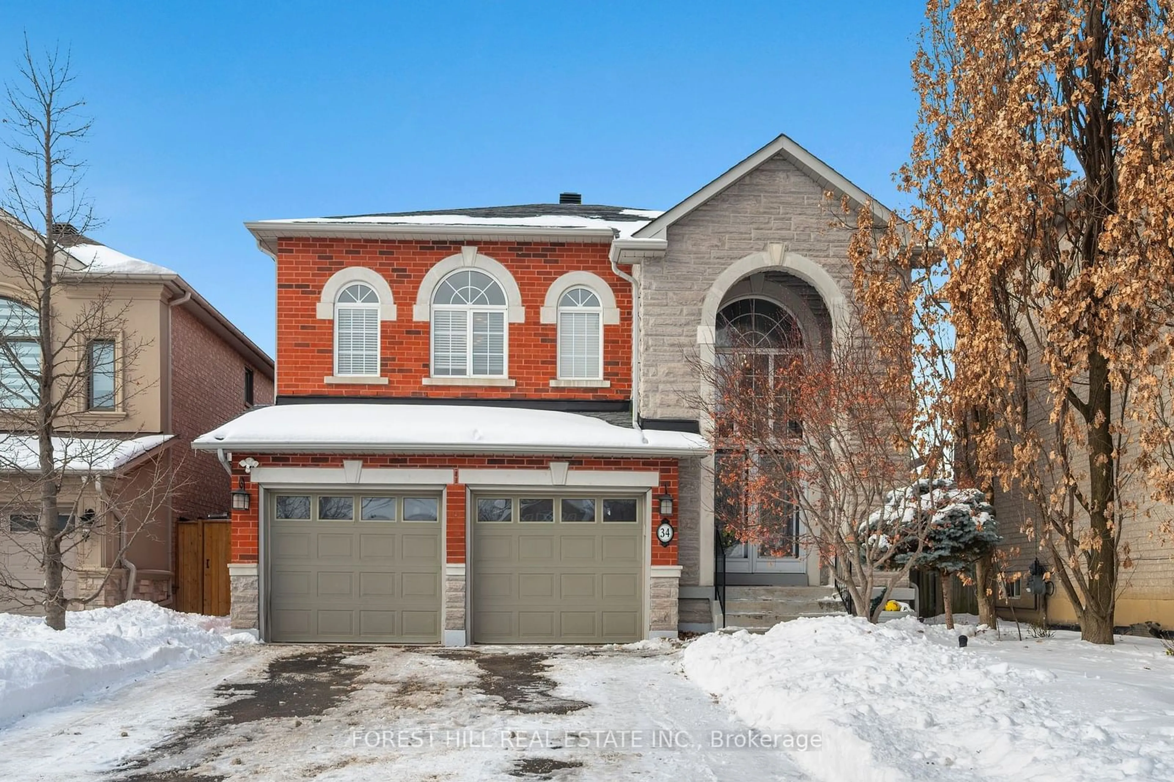 Home with brick exterior material, street for 34 Regal Pine Crt, Vaughan Ontario L6A 2M5