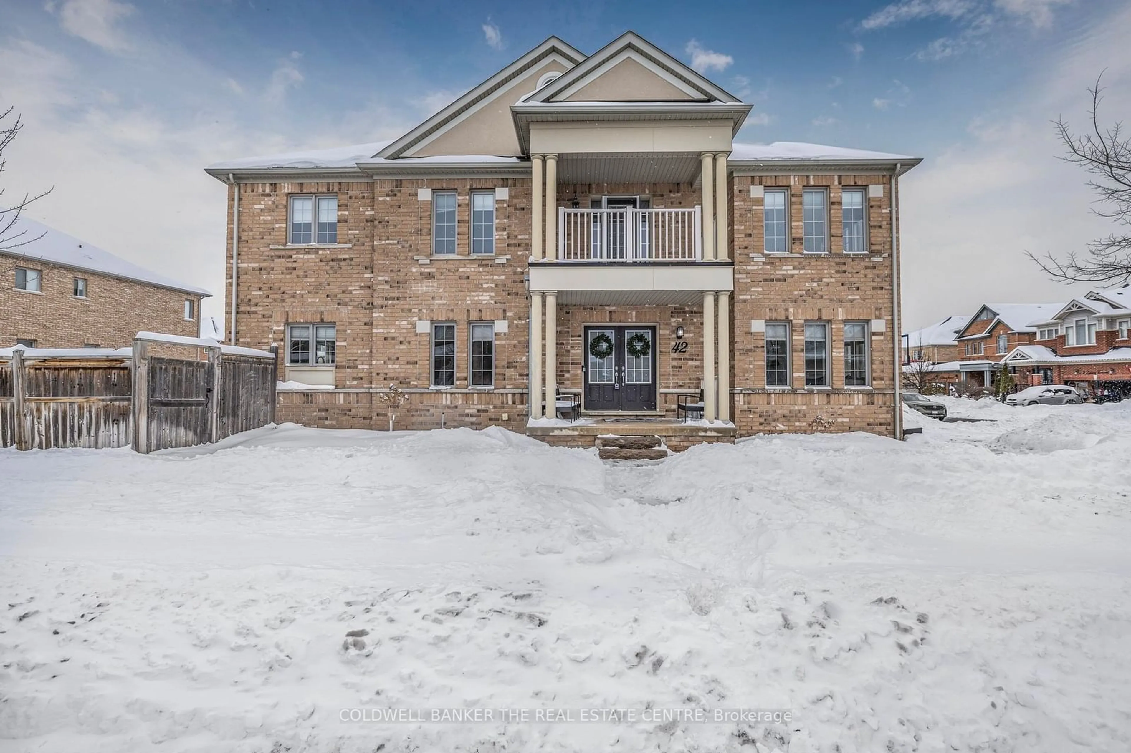 Home with brick exterior material, building for 42 Liberty Cres, Bradford West Gwillimbury Ontario L3Z 0P5