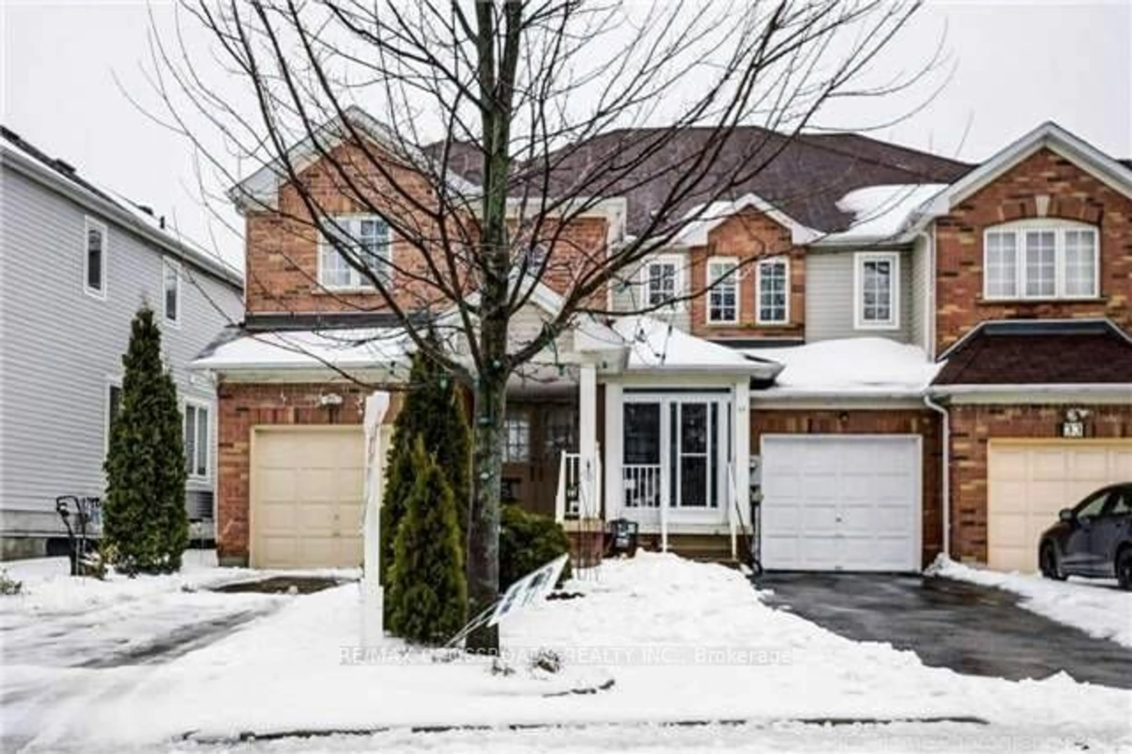 Home with brick exterior material, street for 29 Billingsley Cres, Markham Ontario L3S 4P2