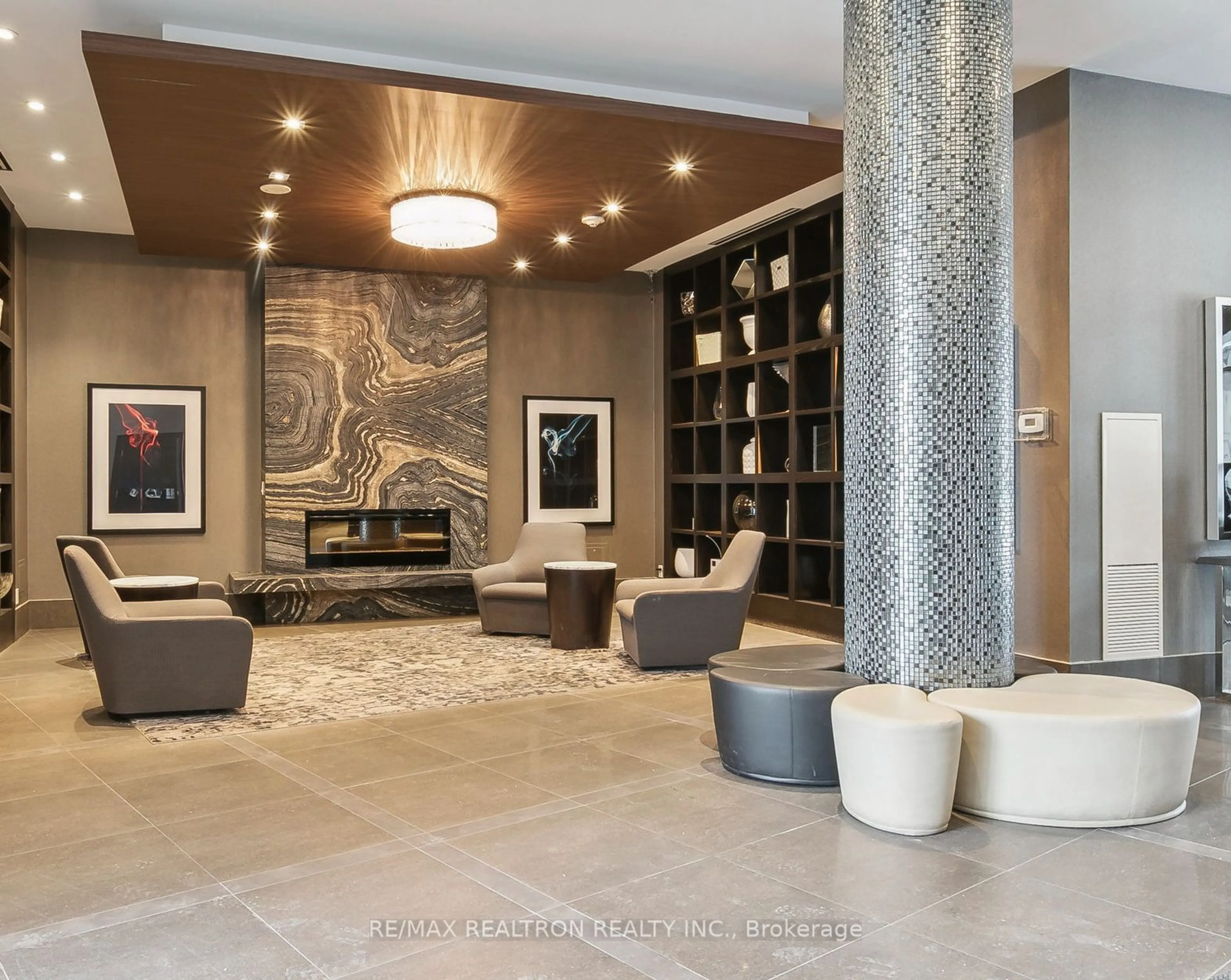 Lobby for 8110 Birchmount Rd #713, Markham Ontario L6G 0E3