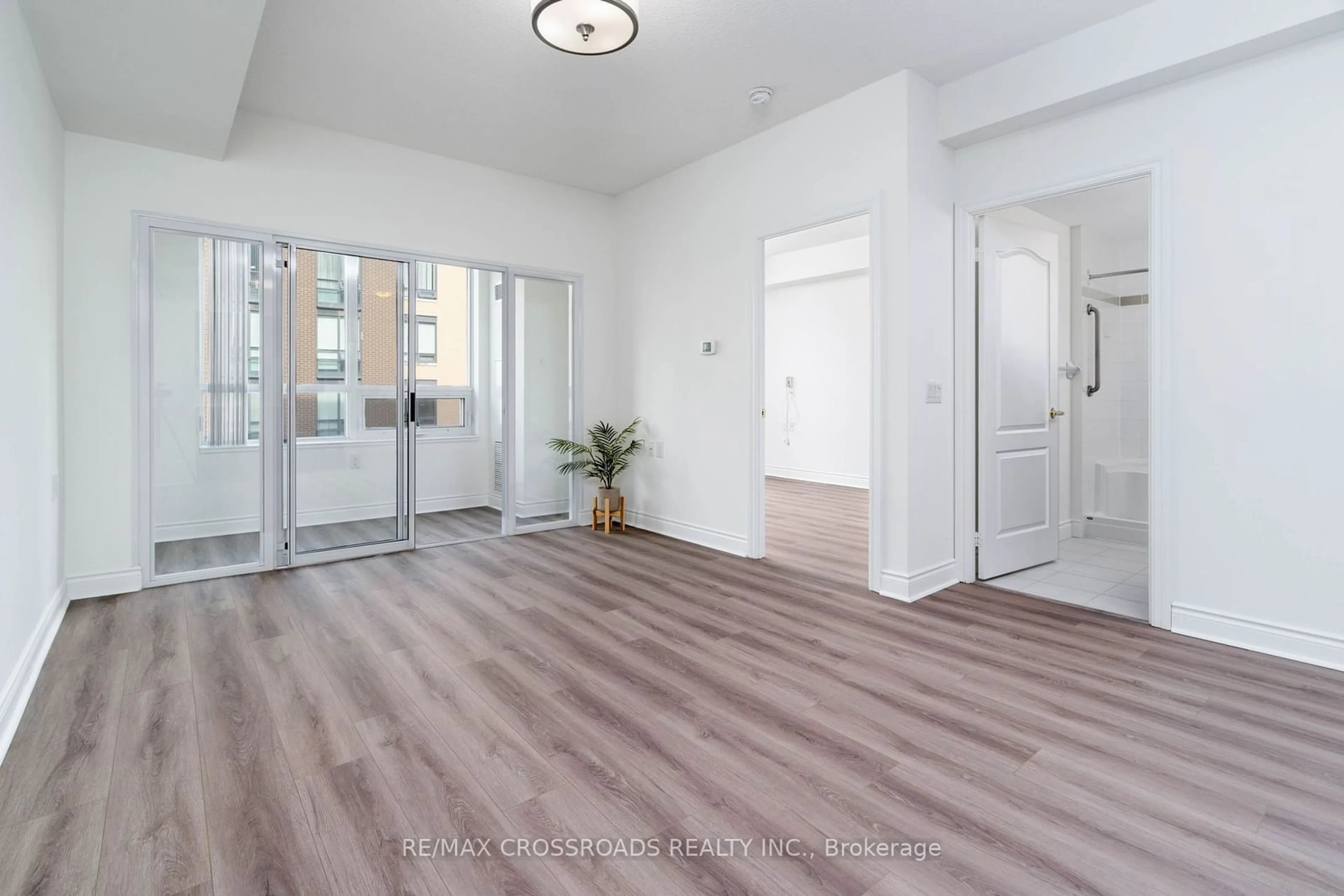 Indoor entryway for 1 Sun Yat Sen Ave #509, Markham Ontario L3R 5K9