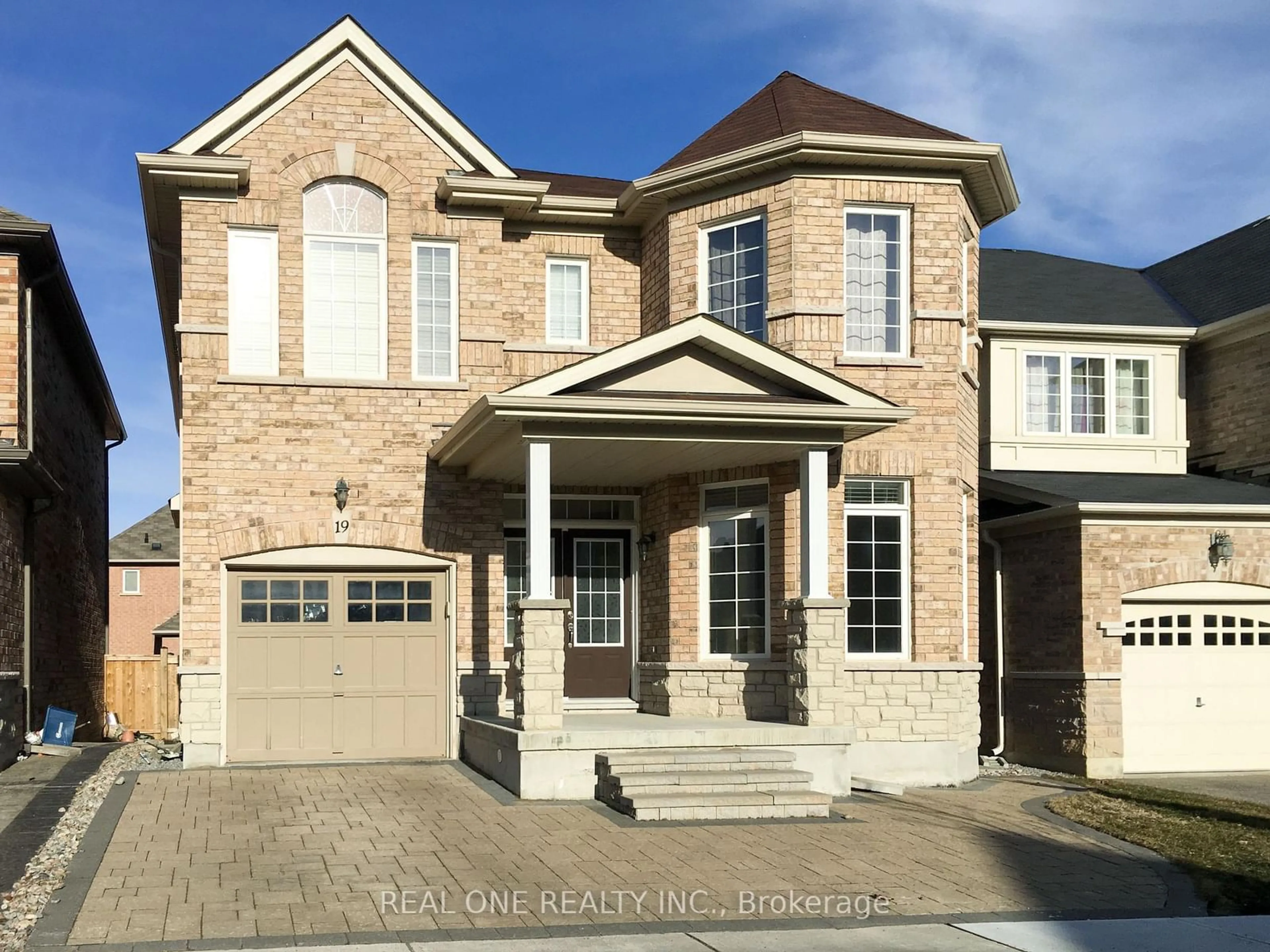 Home with brick exterior material, street for 19 Fred Mclaren Blvd, Markham Ontario L6E 0L3