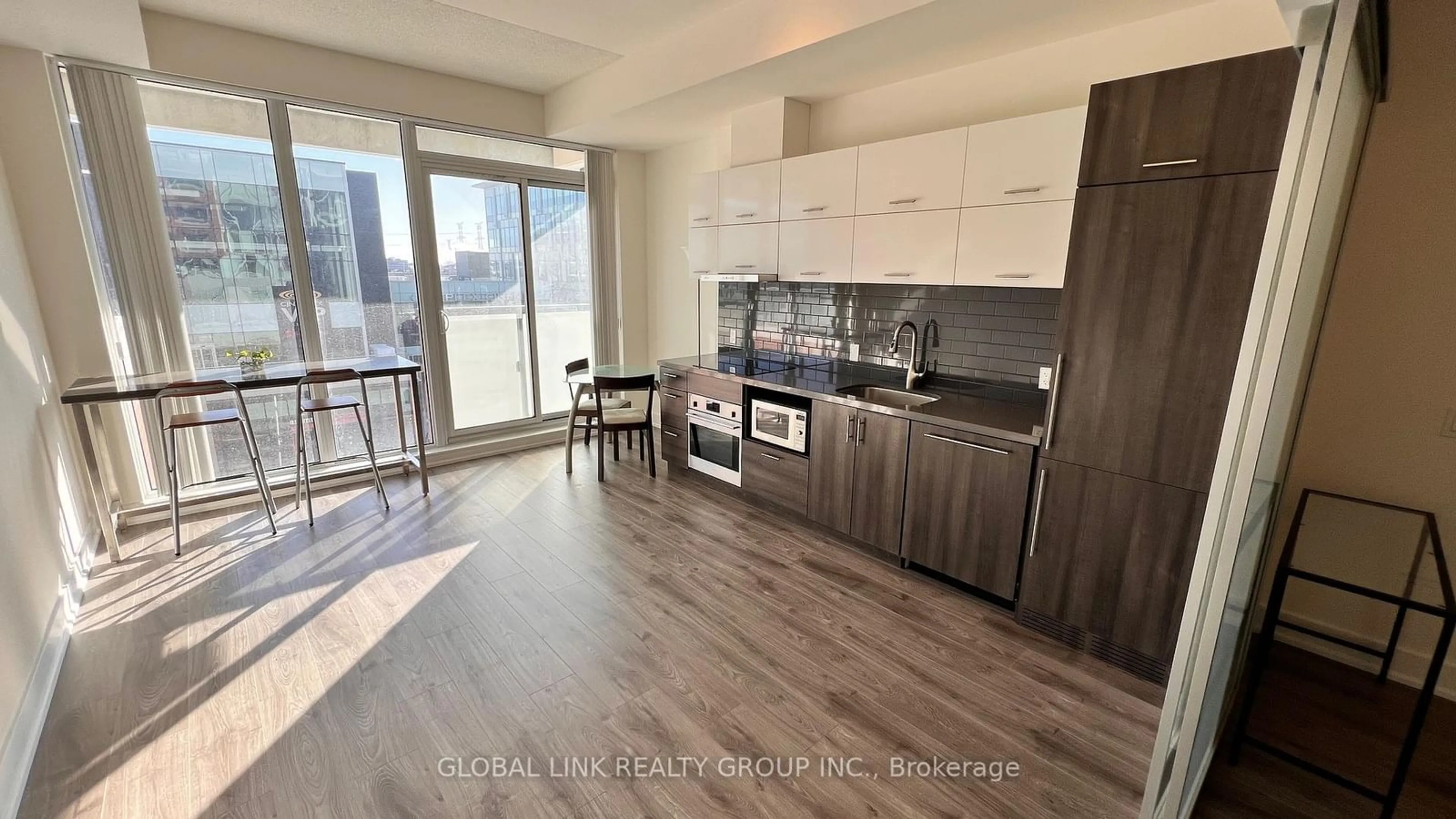 Open concept kitchen, unknown for 180 enterprise Blvd #303, Markham Ontario L6G 0G4