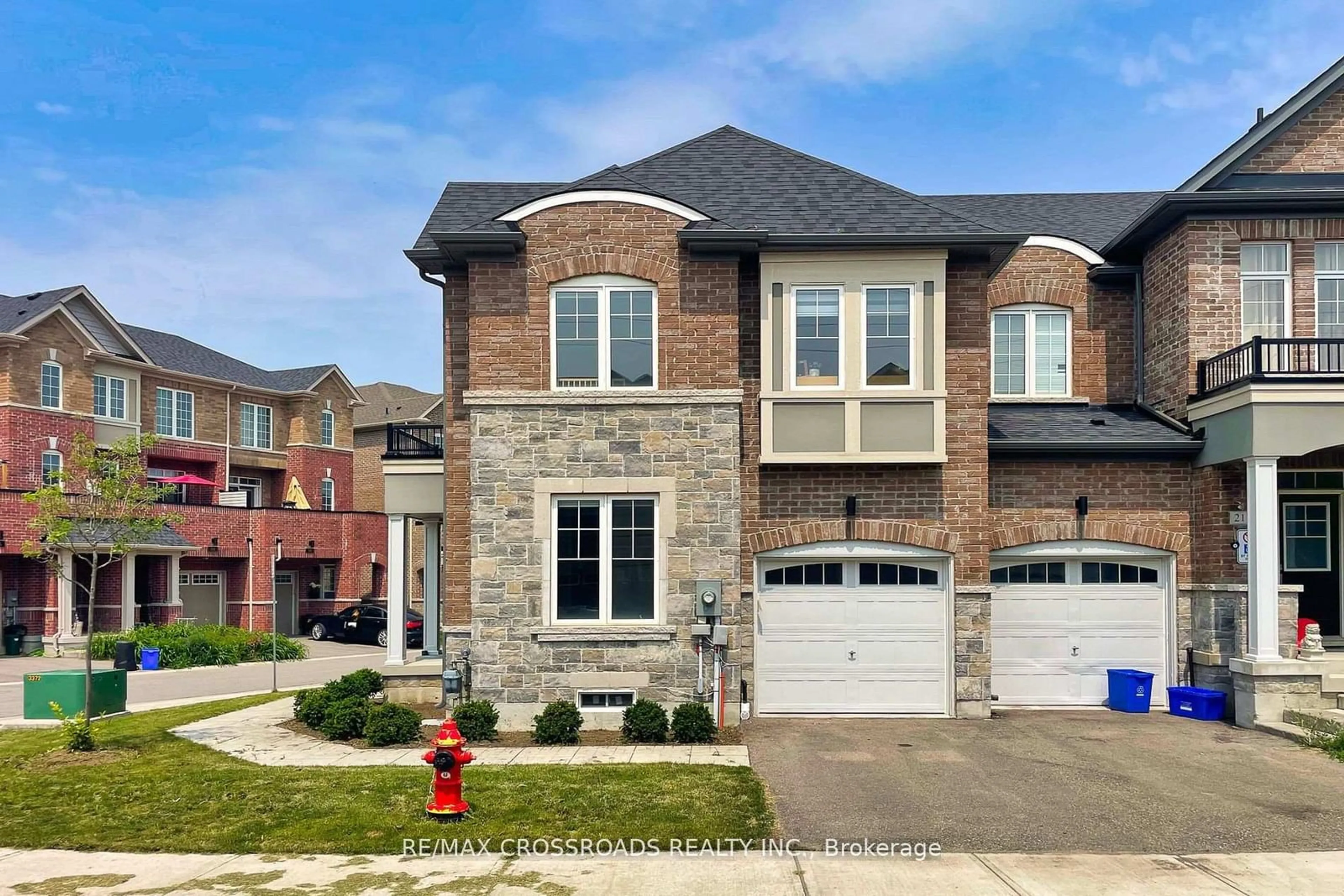 Home with brick exterior material, street for 305 Clay stones St, Newmarket Ontario L3X 0M1