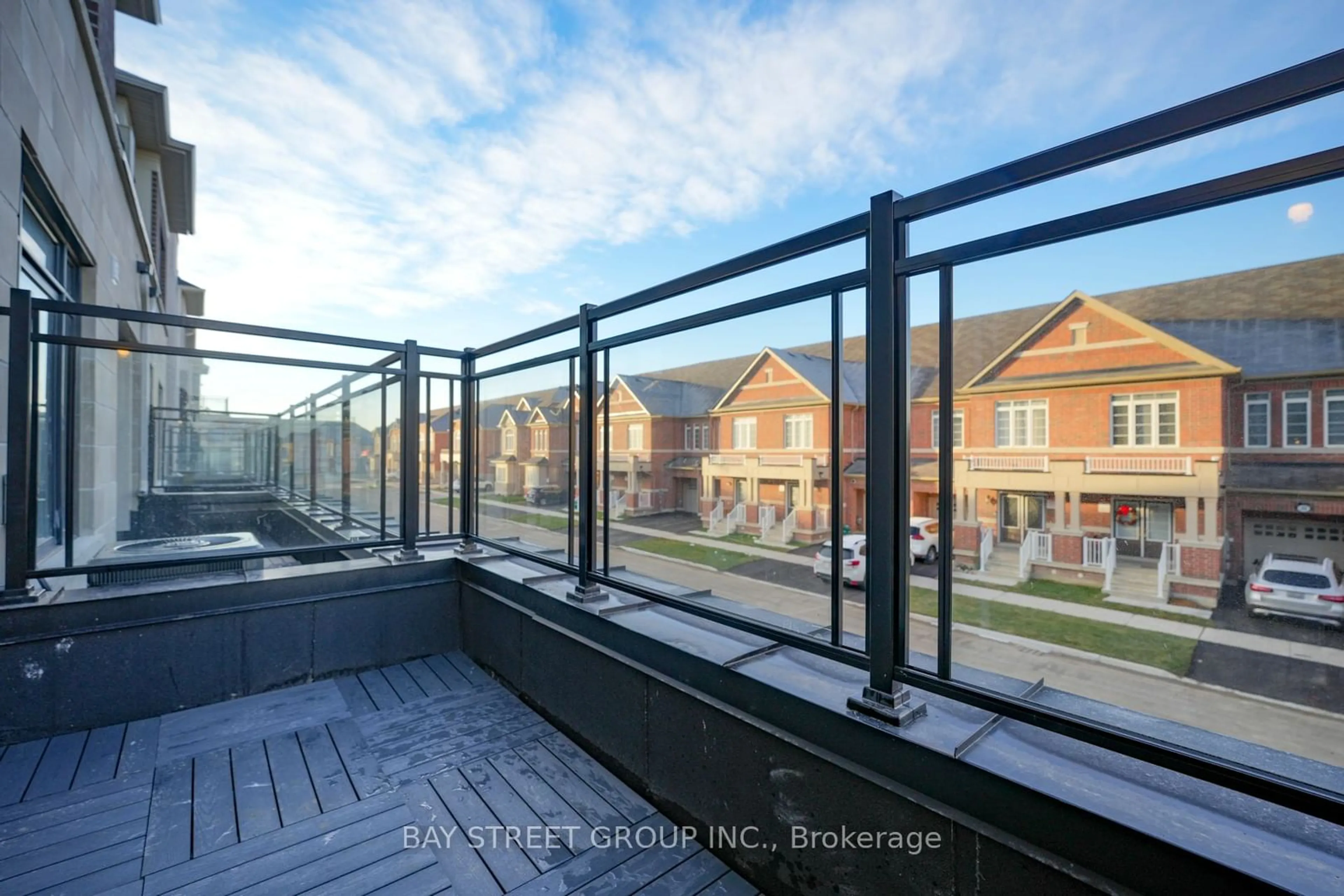 Patio, city buildings view from balcony for 105 Ness Dr, Richmond Hill Ontario L4S 0K9