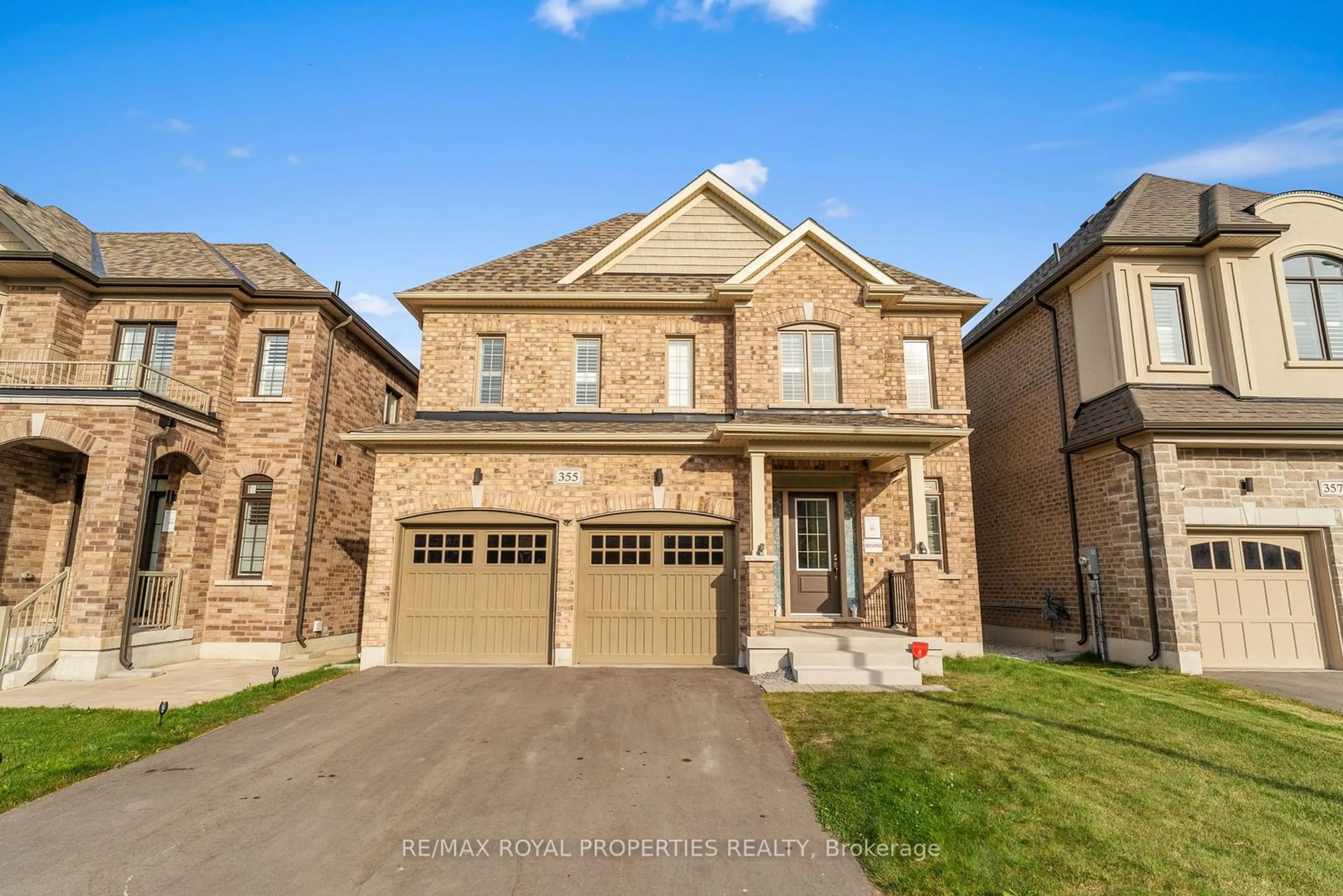 Home with brick exterior material, street for 355 Danny Wheeler Blvd, Georgina Ontario L4P 3C8