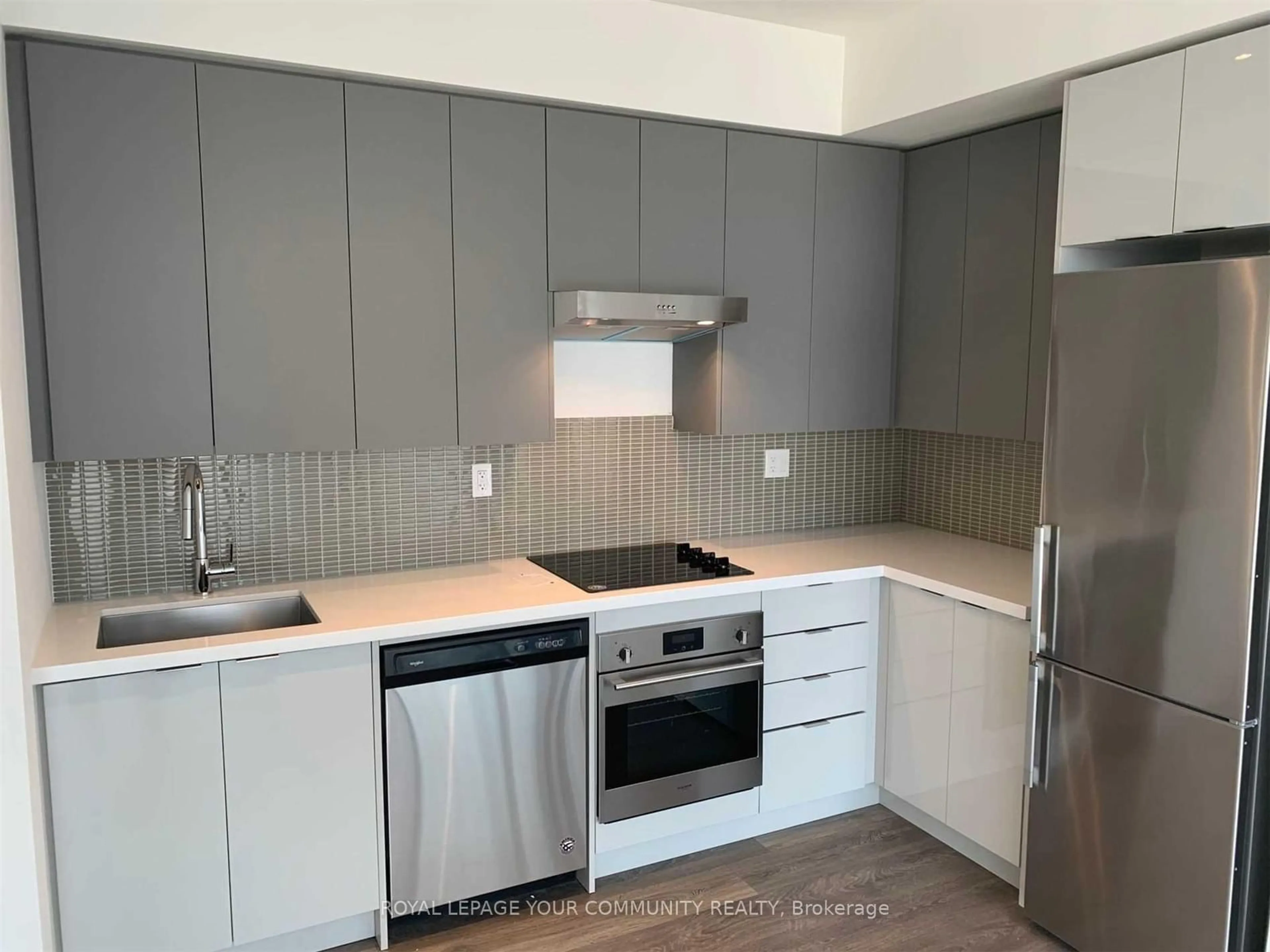 Standard kitchen, unknown for 2916 Highway 7 High #1702, Vaughan Ontario L4K 0K6