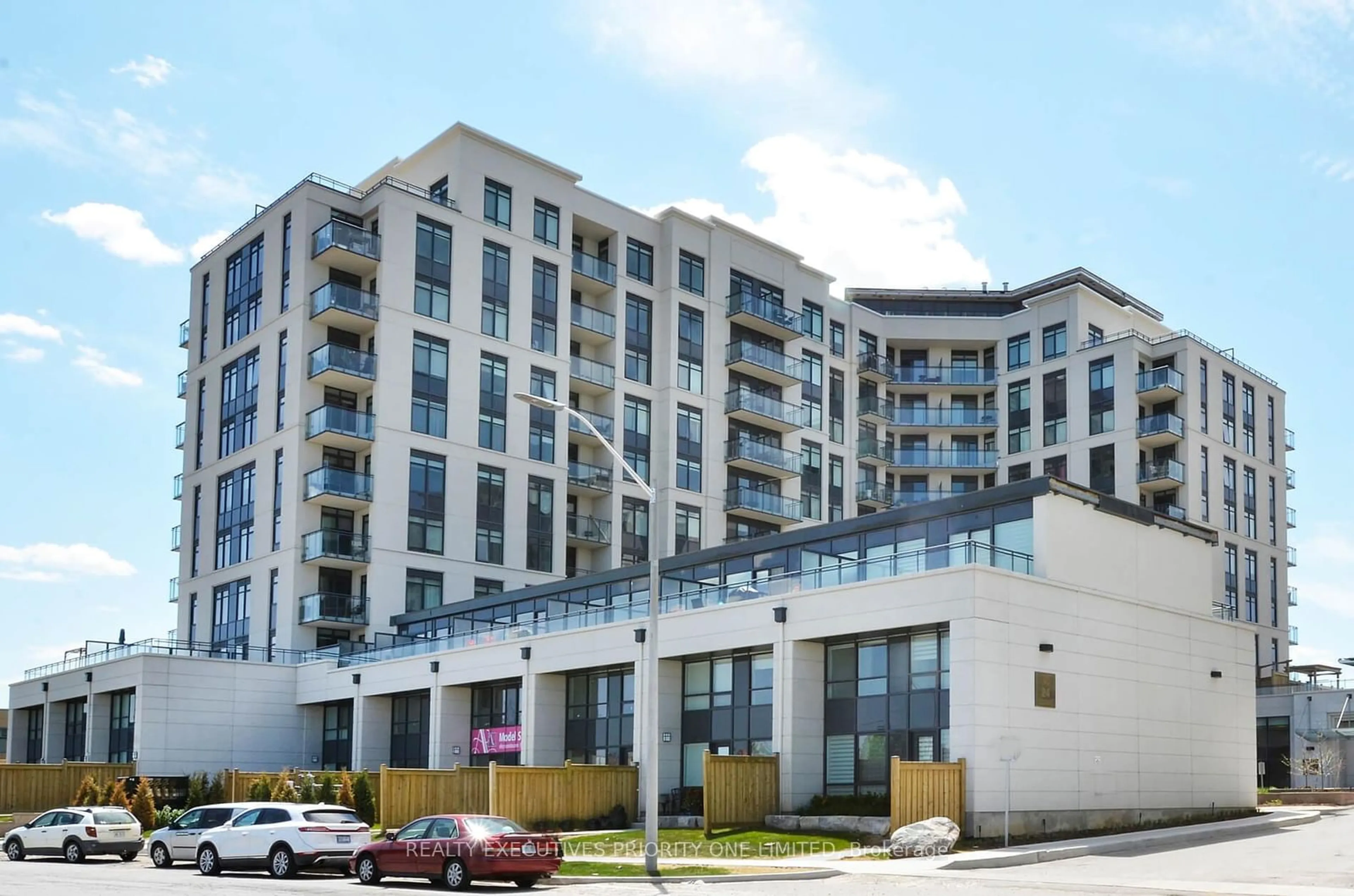 Unknown for 24 Woodstream Blvd #514, Vaughan Ontario L4L 8C4