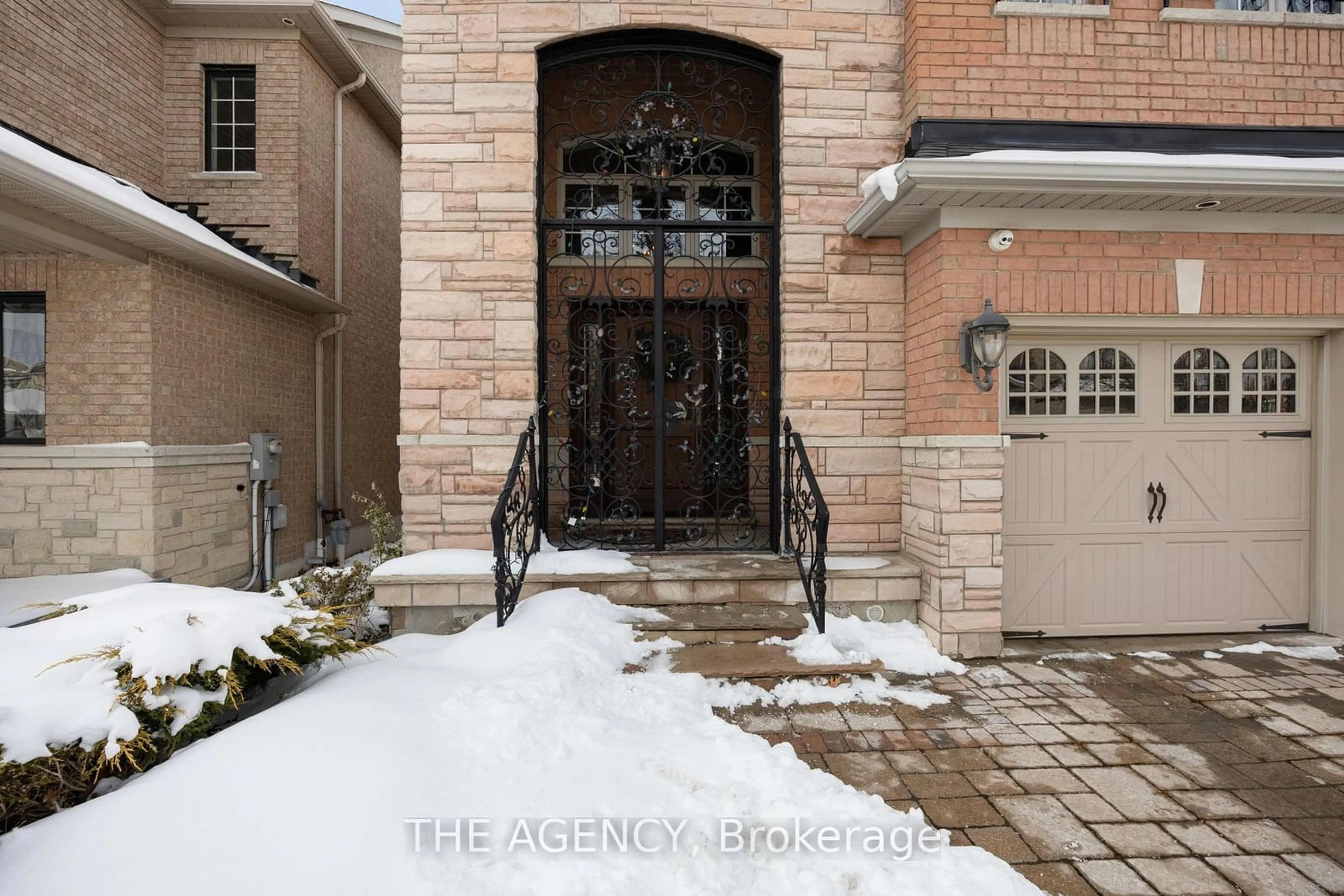 Unknown for 20 Shalom Aleichem Crt, Vaughan Ontario L4J 0E5