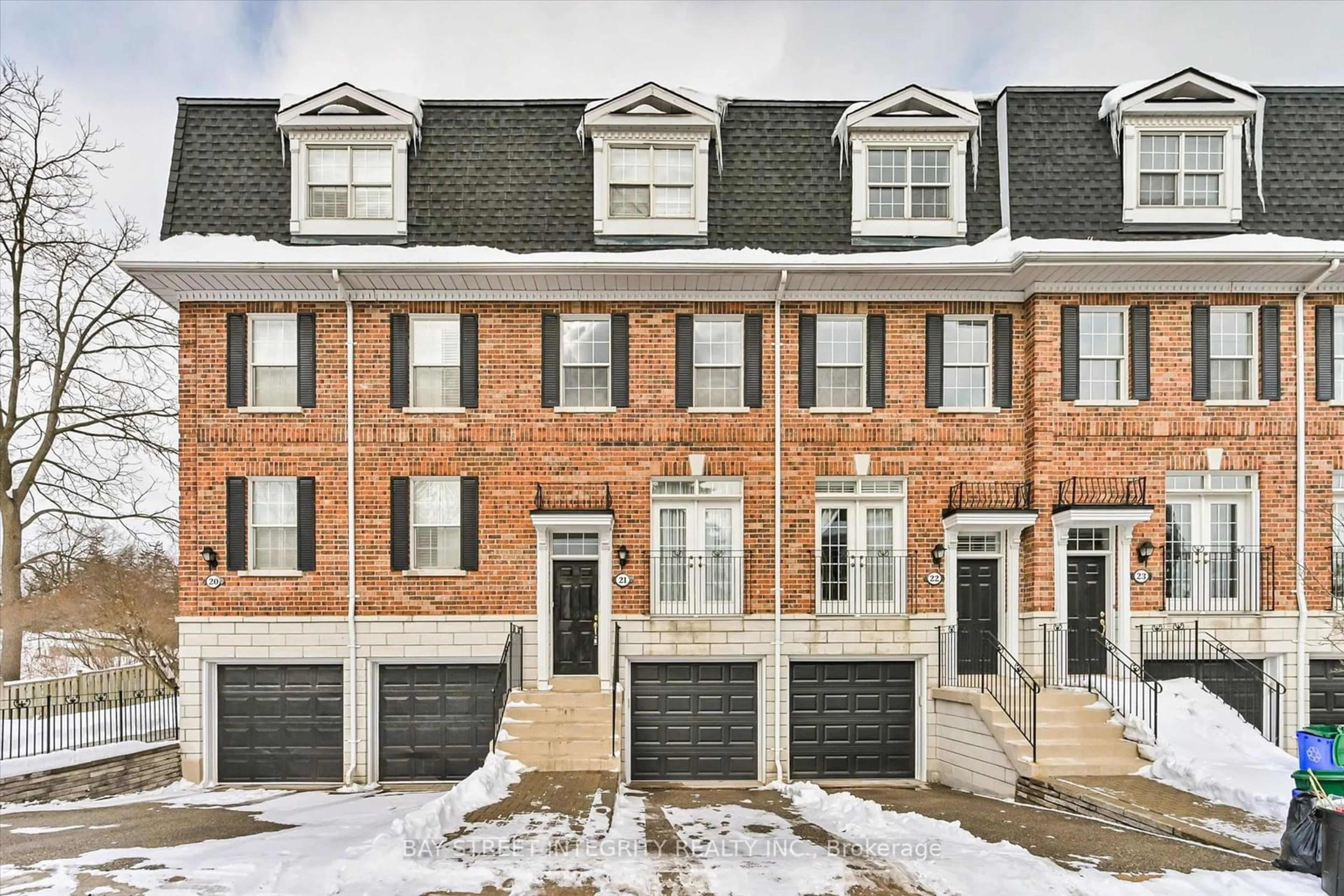 Home with brick exterior material, street for 6 Leonard St #21, Richmond Hill Ontario L4C 0L6