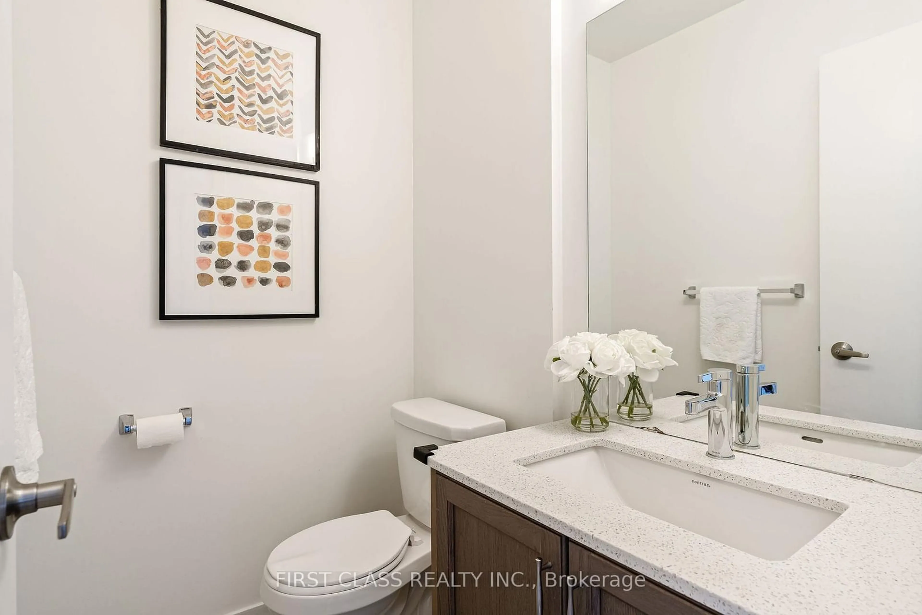 Contemporary bathroom, ceramic/tile floor for 370D Red Maple Rd #98, Richmond Hill Ontario L4C 6P5