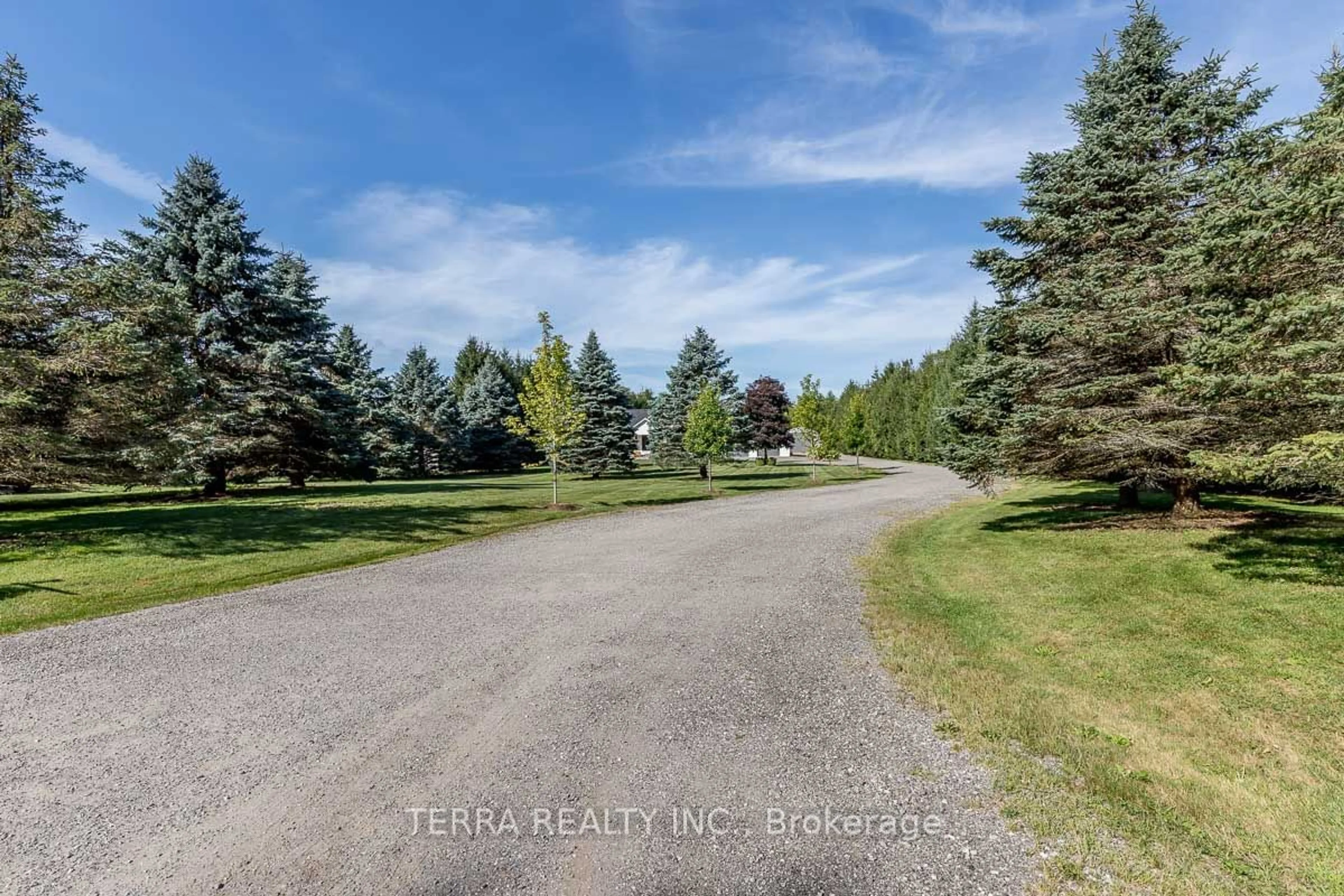 A pic from outside/outdoor area/front of a property/back of a property/a pic from drone, street for 6770 6th Line, Essa Ontario L0L 1N0