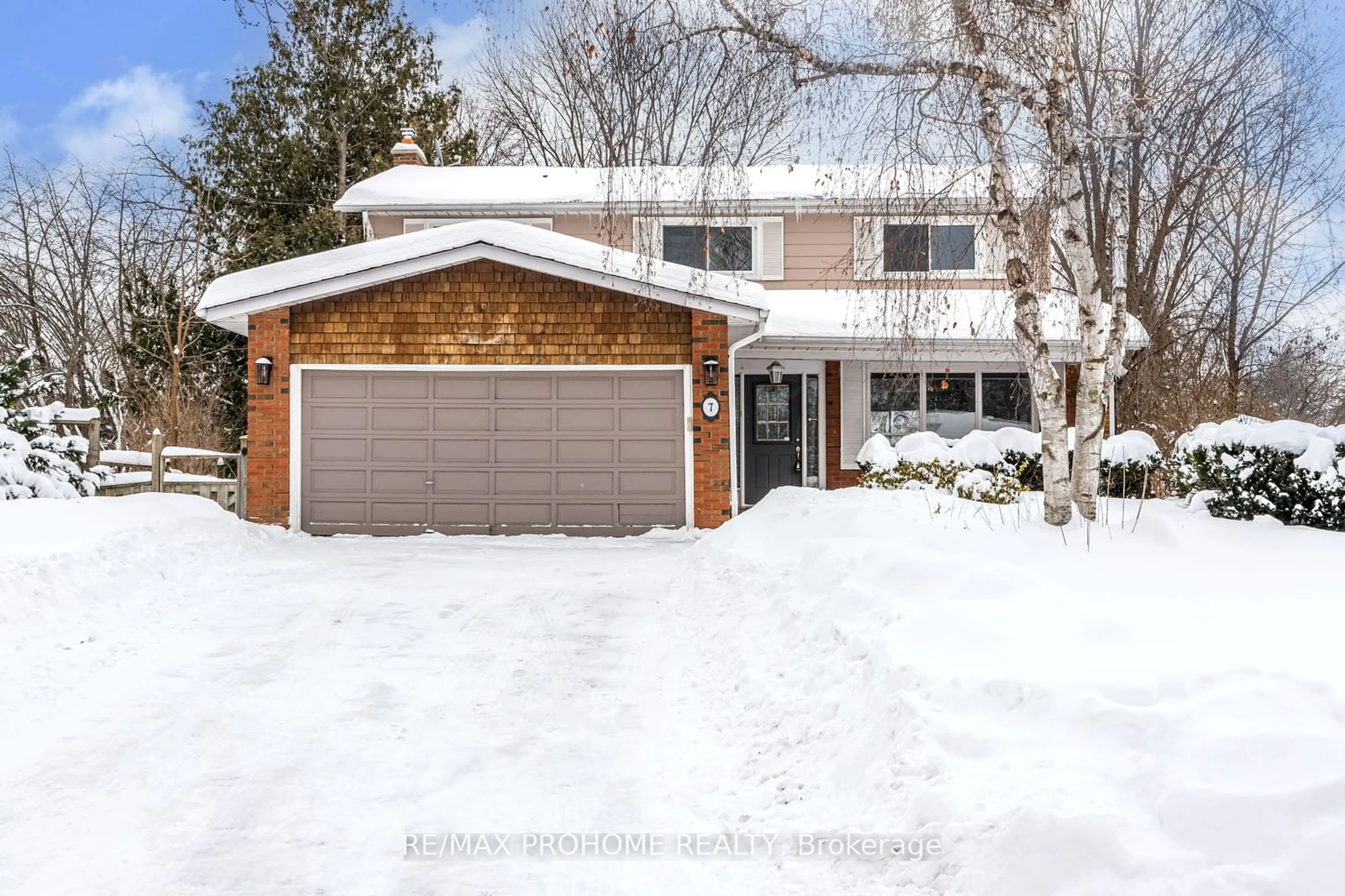 Home with brick exterior material, street for 7 Shadbolt Crt, Markham Ontario L3R 1X3