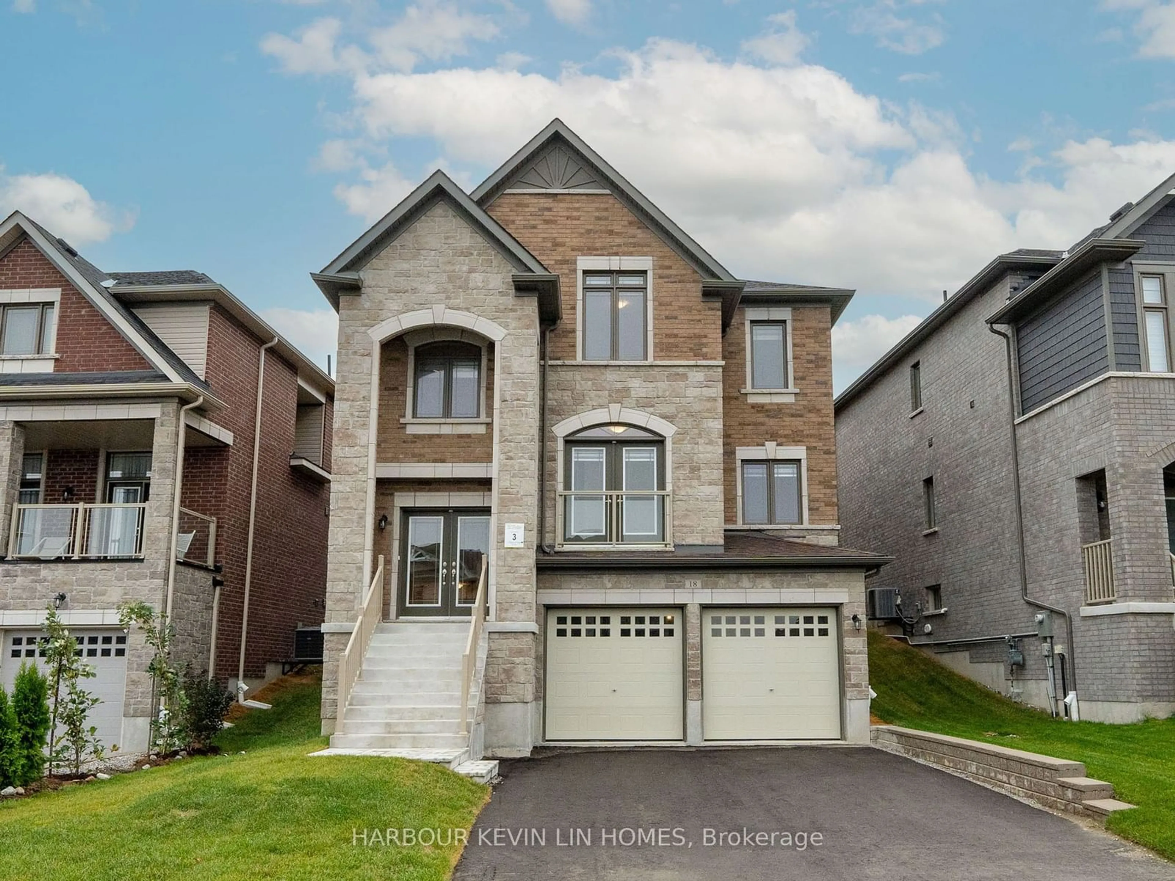 Home with brick exterior material, street for 18 Janes Cres, New Tecumseth Ontario L9R 0T2