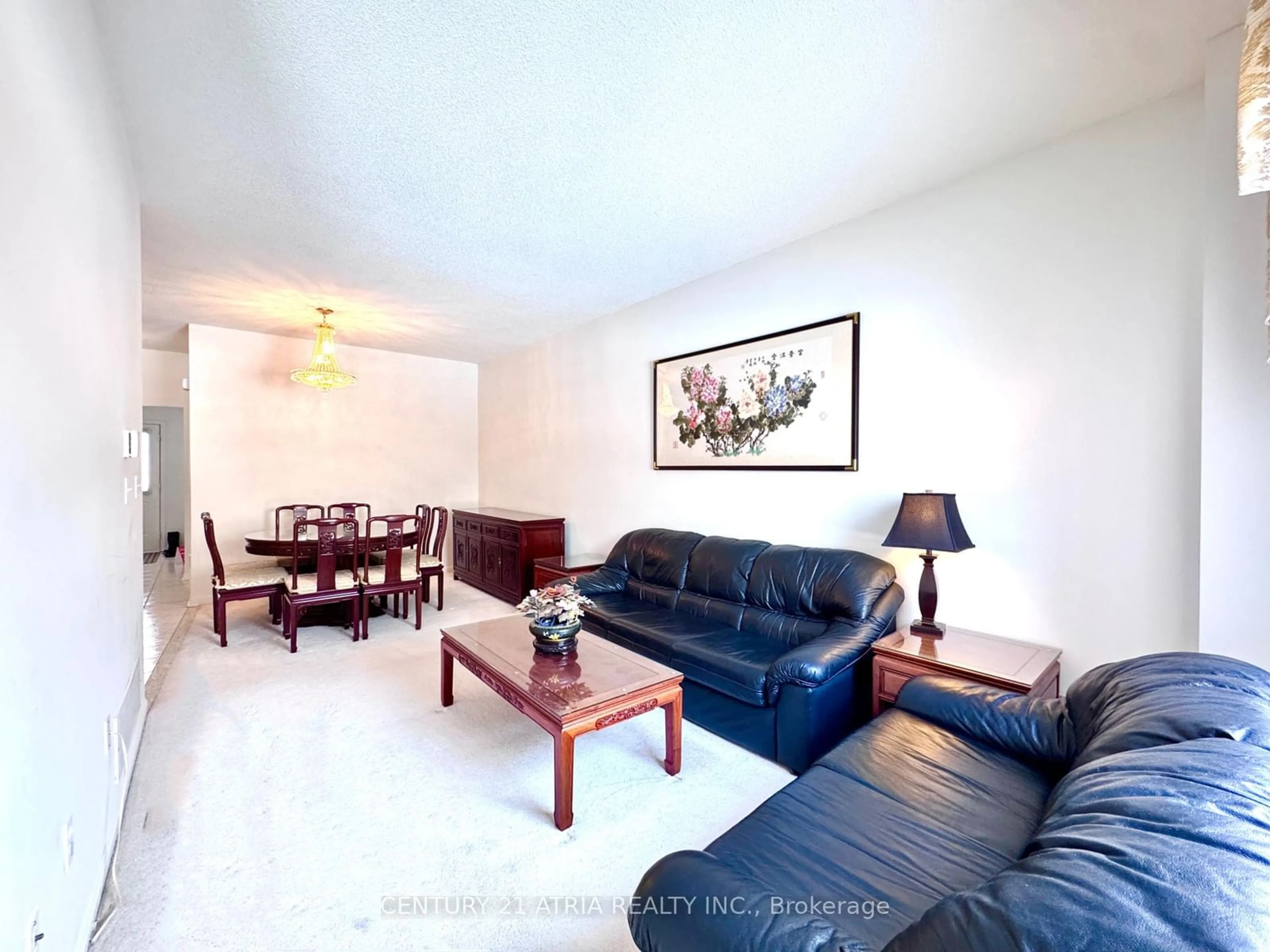 Living room with furniture, unknown for 22 Zermatt Way, Markham Ontario L3R 5H9