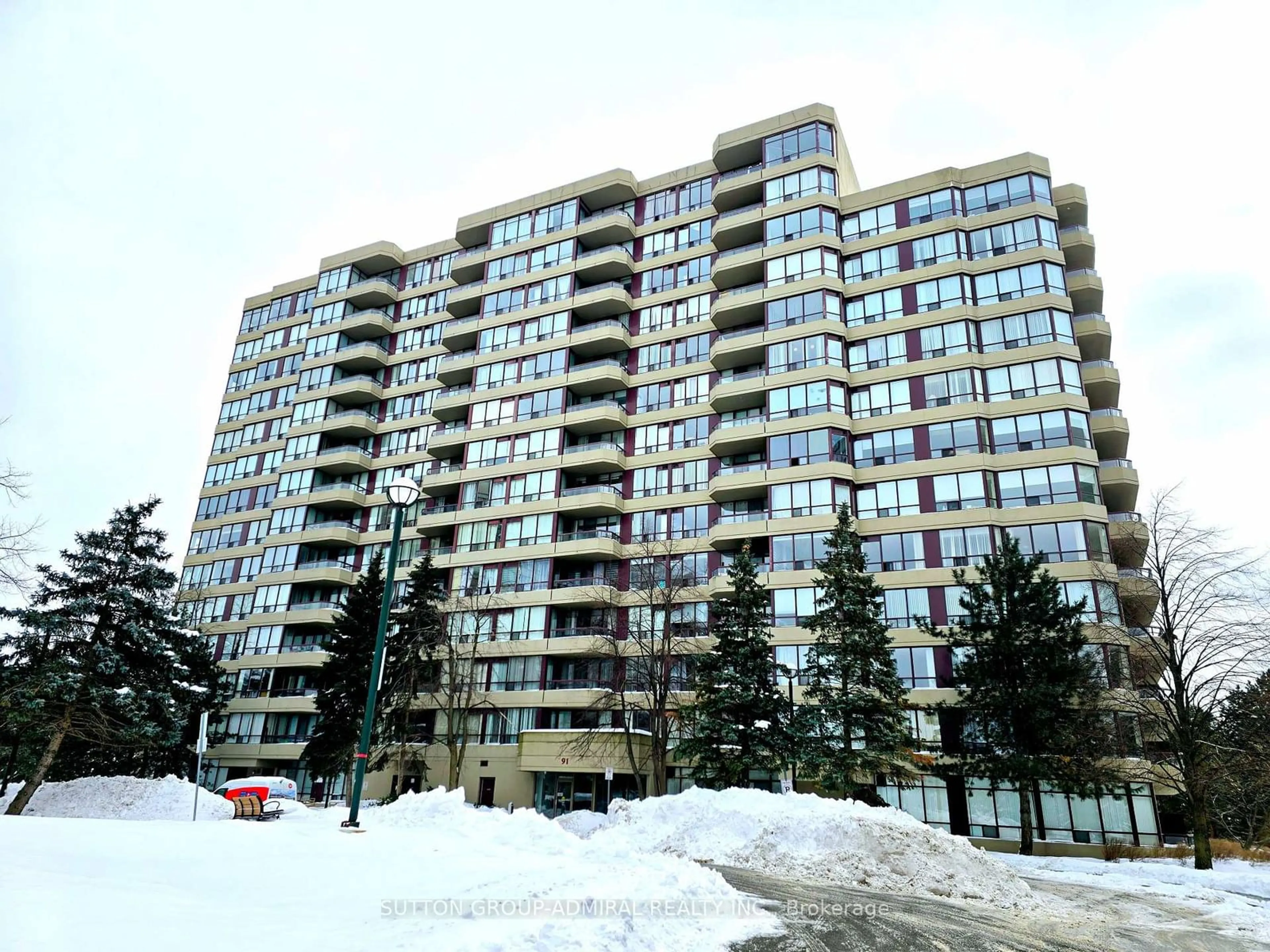 Unknown for 91 Townsgate Dr #PH210, Vaughan Ontario L4J 8E8