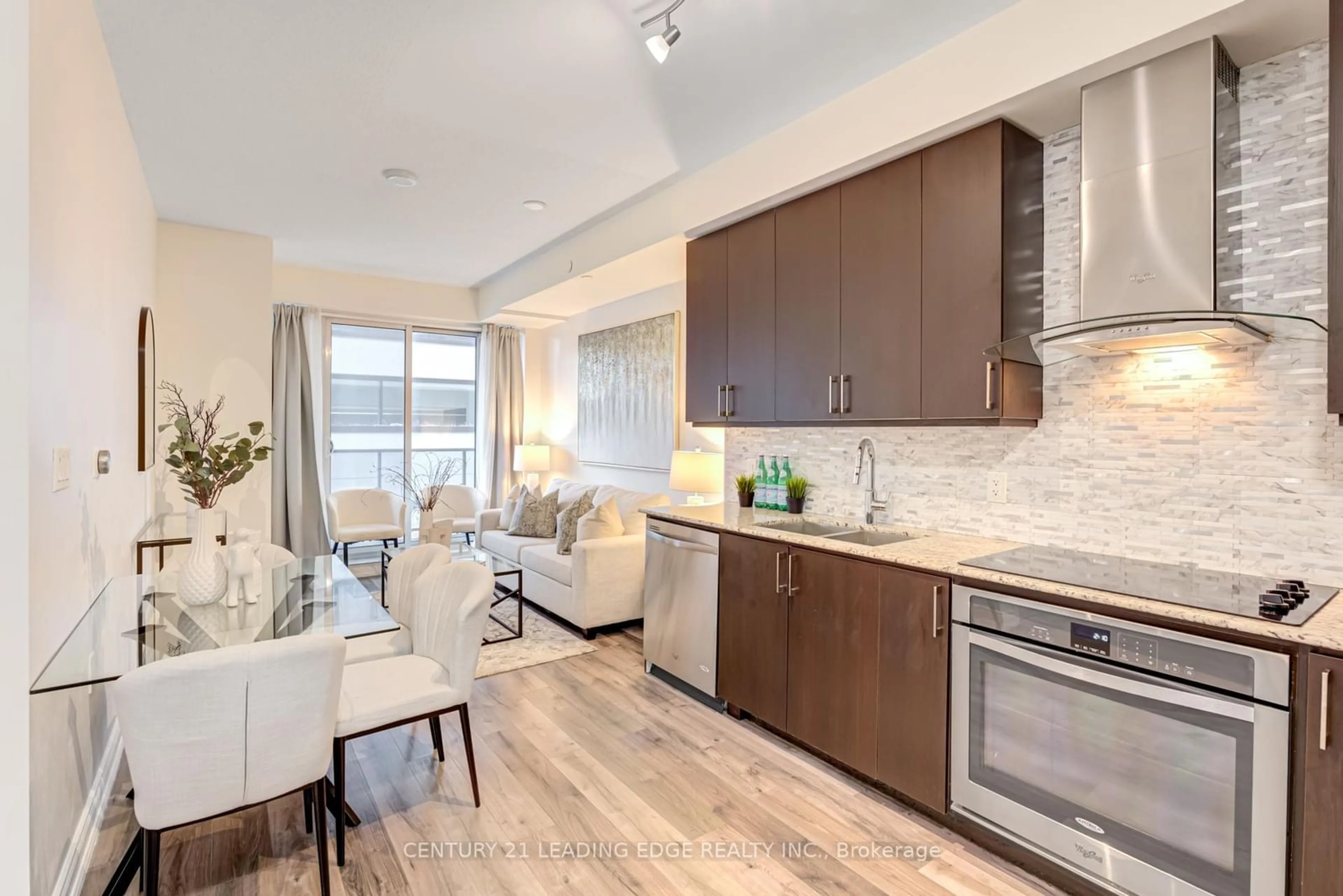 Open concept kitchen, unknown for 9608 Yonge St #203, Richmond Hill Ontario L4C 0X4