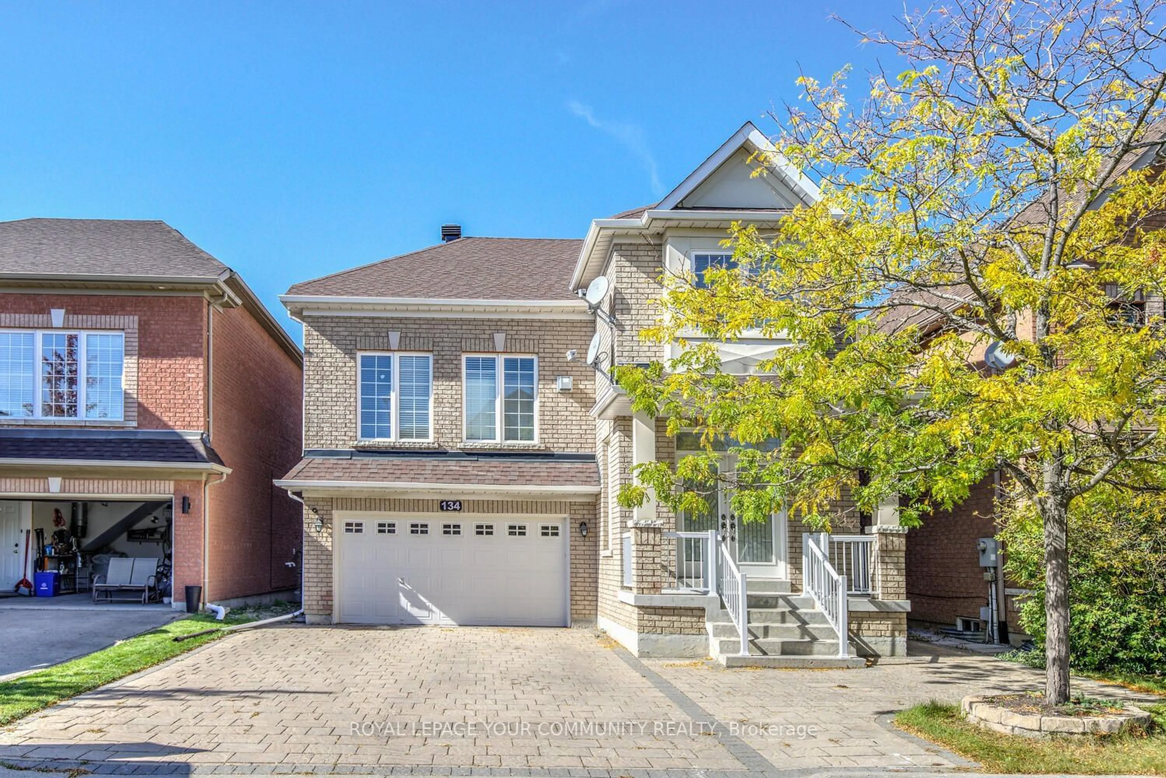 Home with brick exterior material, street for 134 Huntingfield St, Vaughan Ontario L4K 5S5