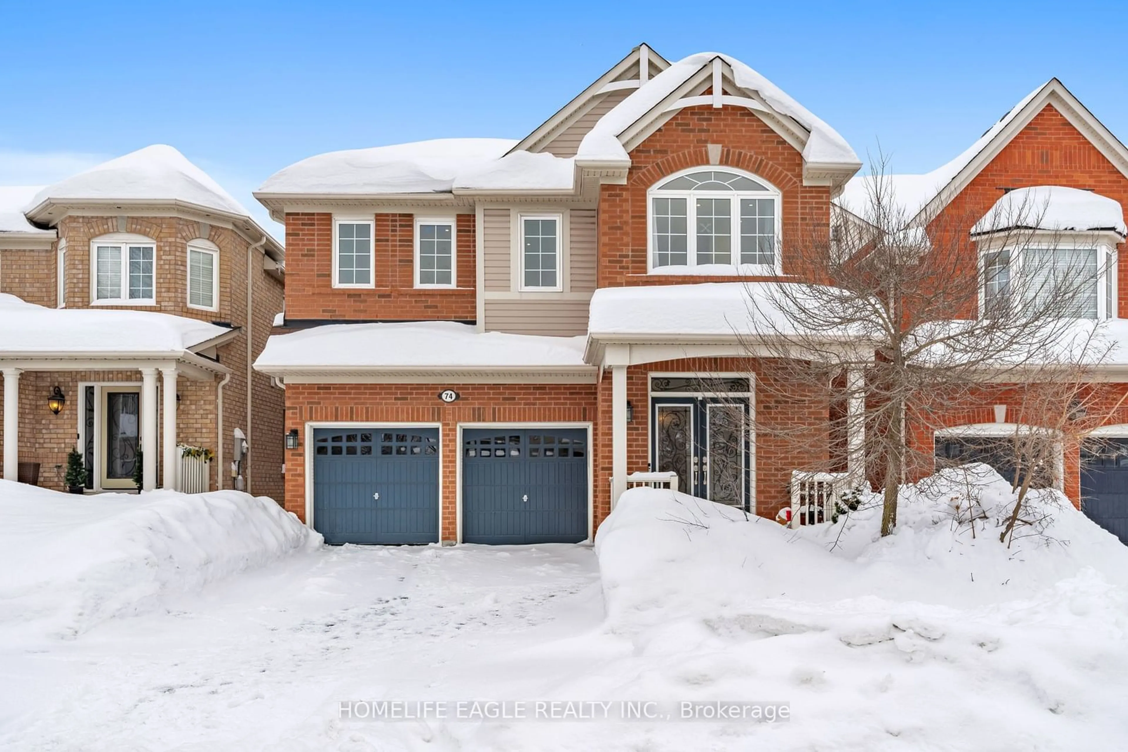 Home with brick exterior material, street for 74 Bulmer Cres, Newmarket Ontario L3X 3K1