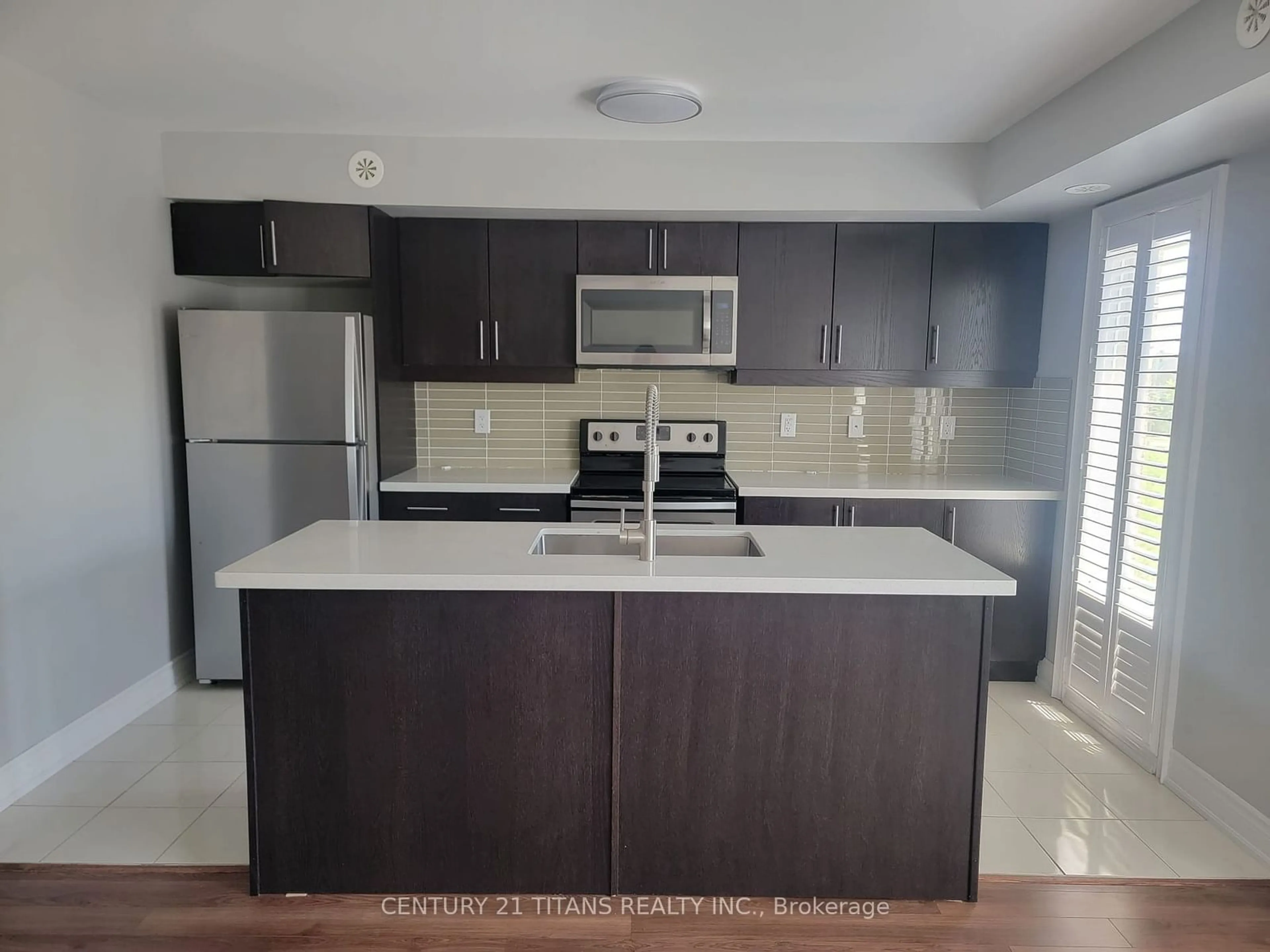 Open concept kitchen, unknown for 60 Dunsheath Way #720, Markham Ontario L6B 1N3