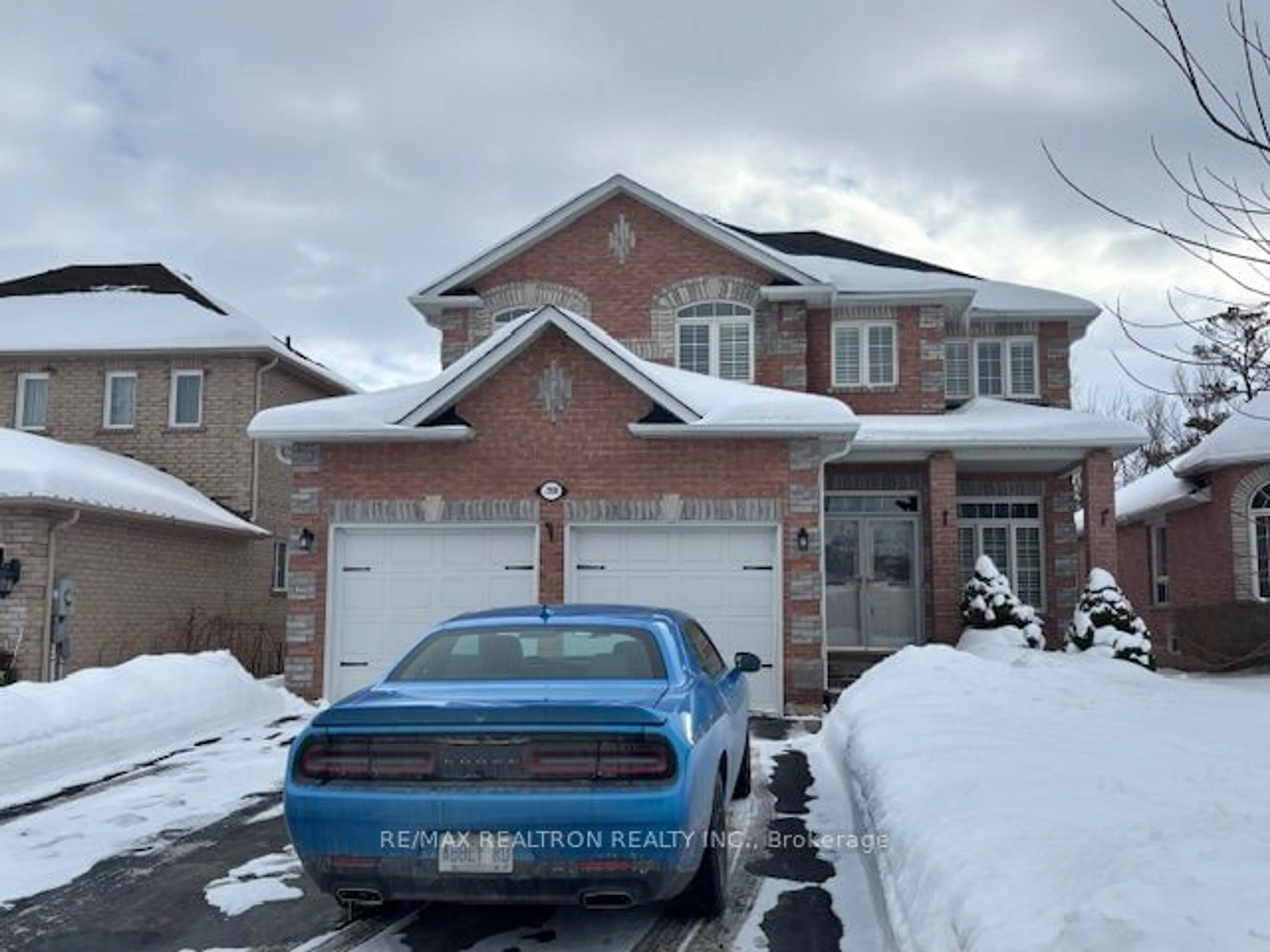 Home with brick exterior material, street for 1990 Wilson St, Innisfil Ontario L9S 2A1