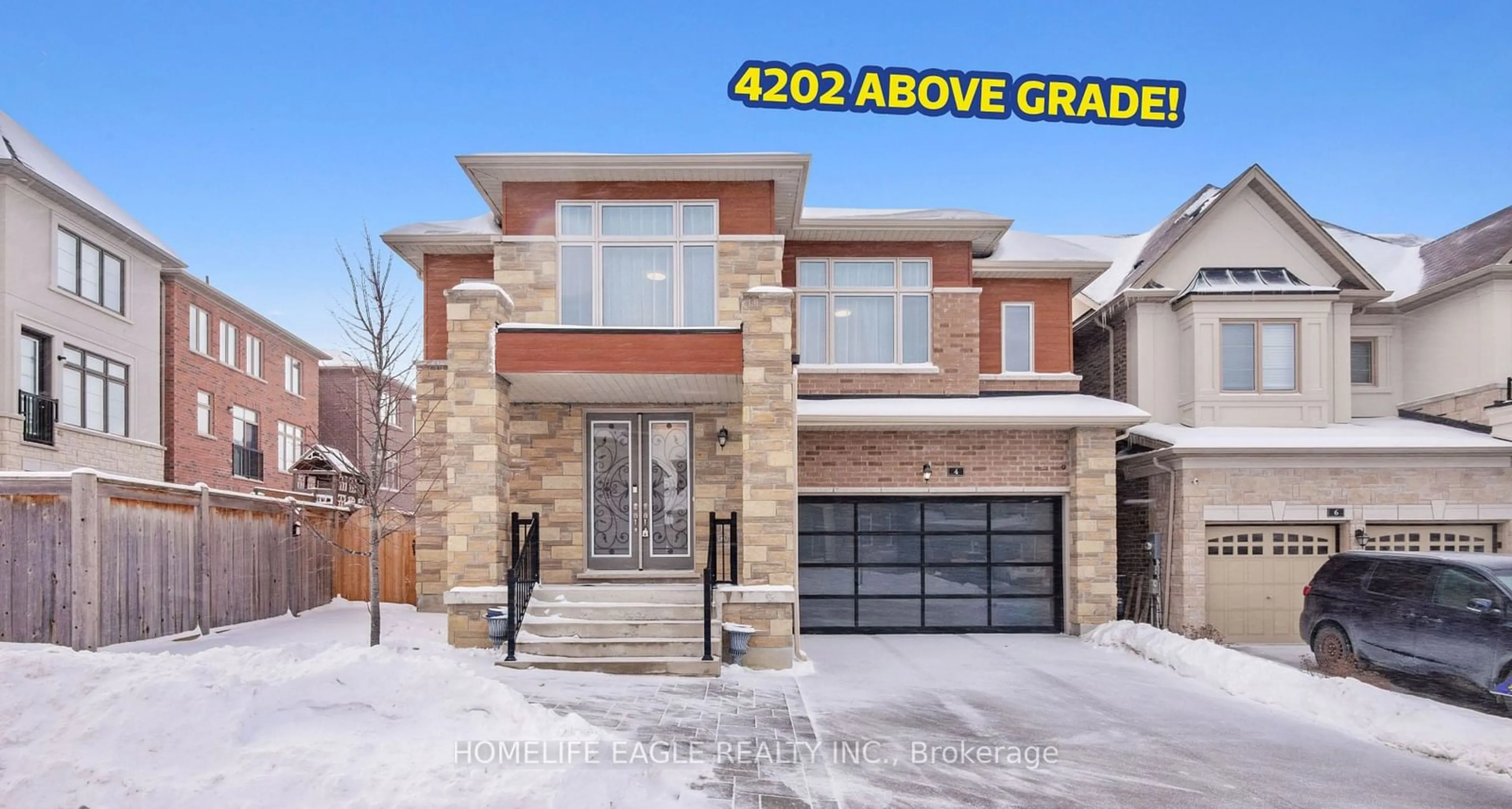 Home with brick exterior material, street for 4 Goldeneye Dr, East Gwillimbury Ontario L9N 0S6