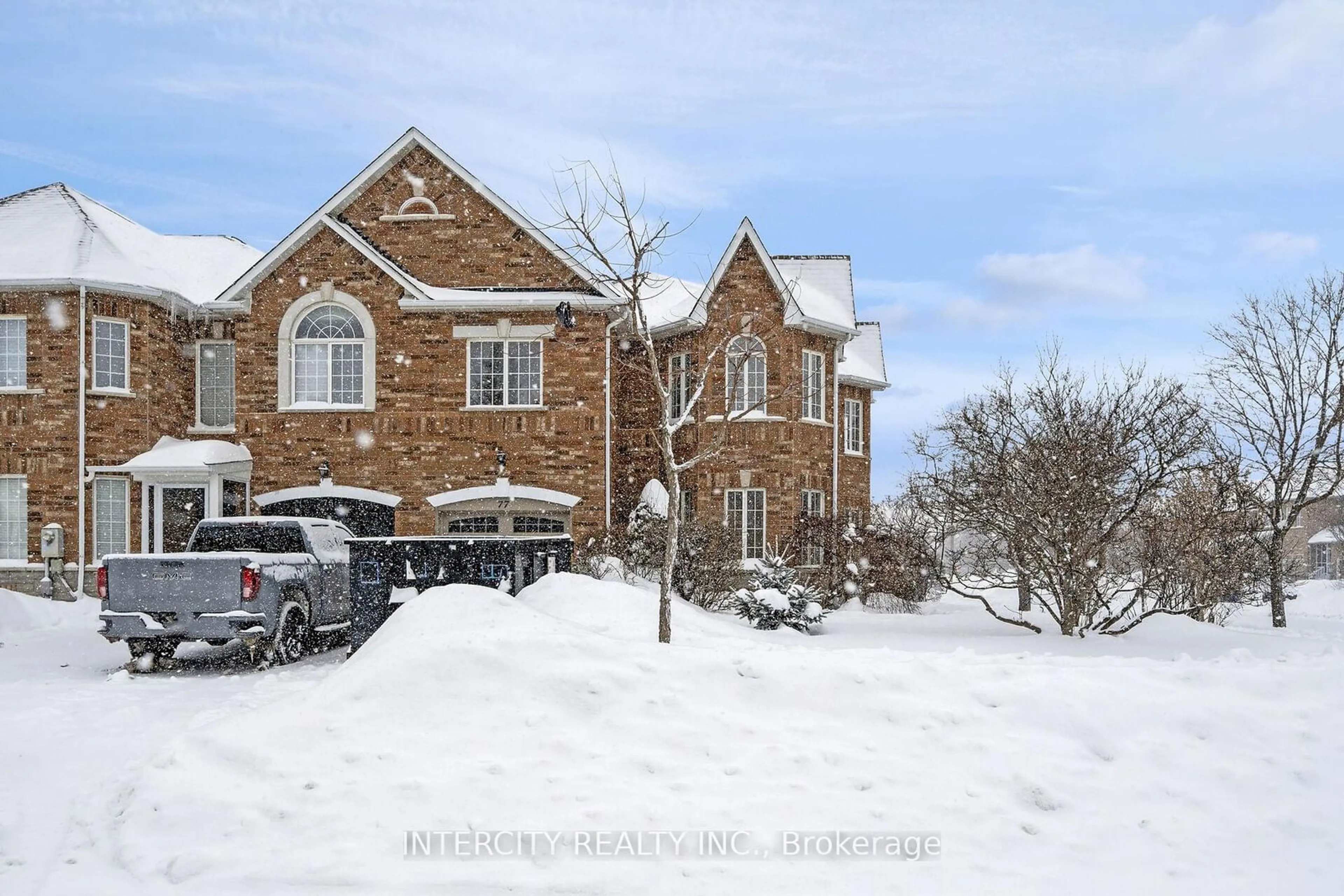 Home with brick exterior material, street for 77 Foxchase Ave, Vaughan Ontario L4L 9H5