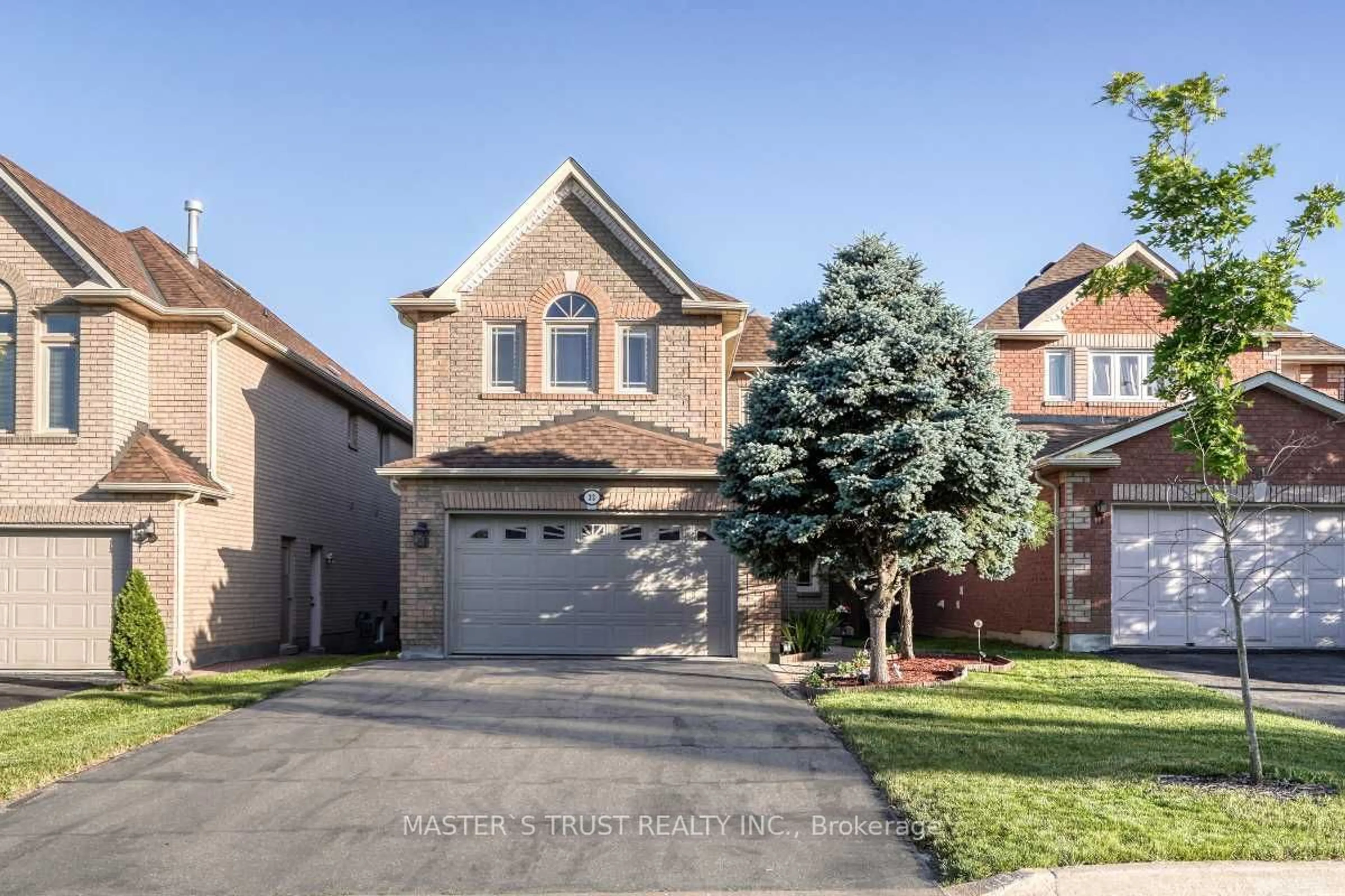 Home with brick exterior material, street for 33 Buckhorn Ave, Richmond Hill Ontario L4C 0E5