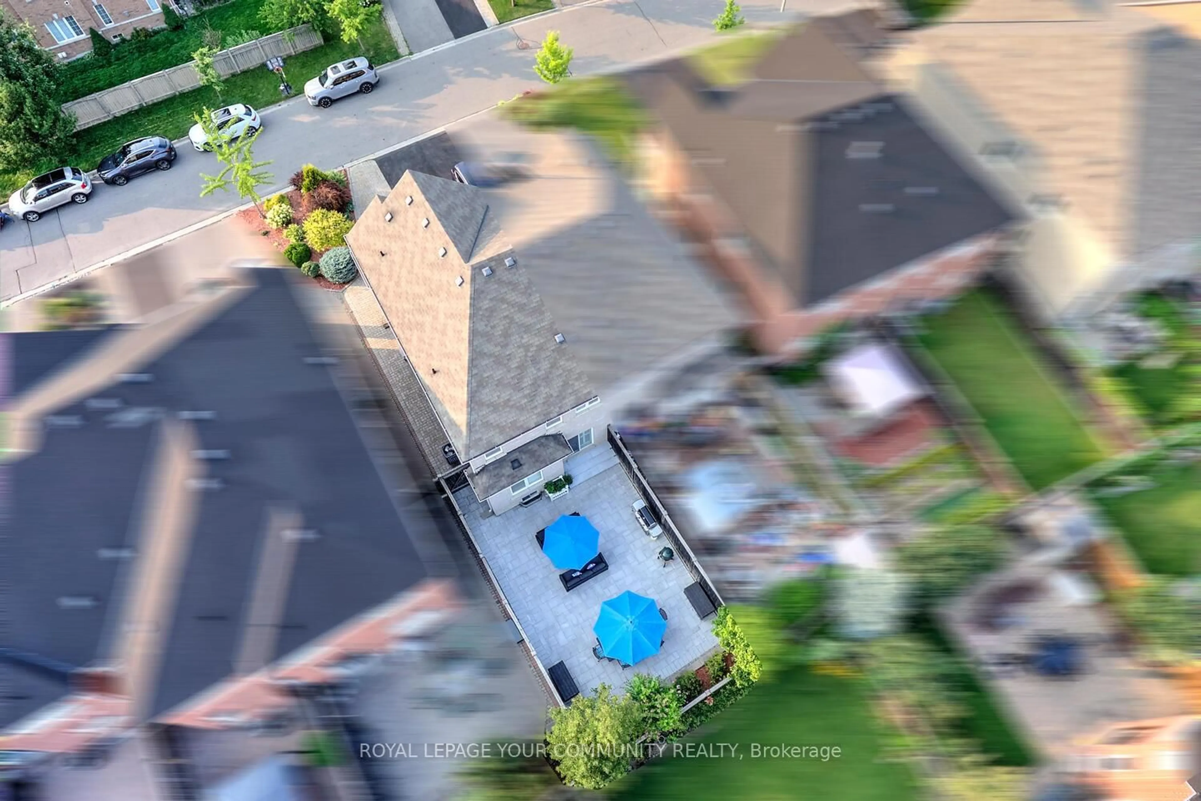 A pic from outside/outdoor area/front of a property/back of a property/a pic from drone, city buildings view from balcony for 115 Mahogany Forest Dr, Vaughan Ontario L6A 0S5