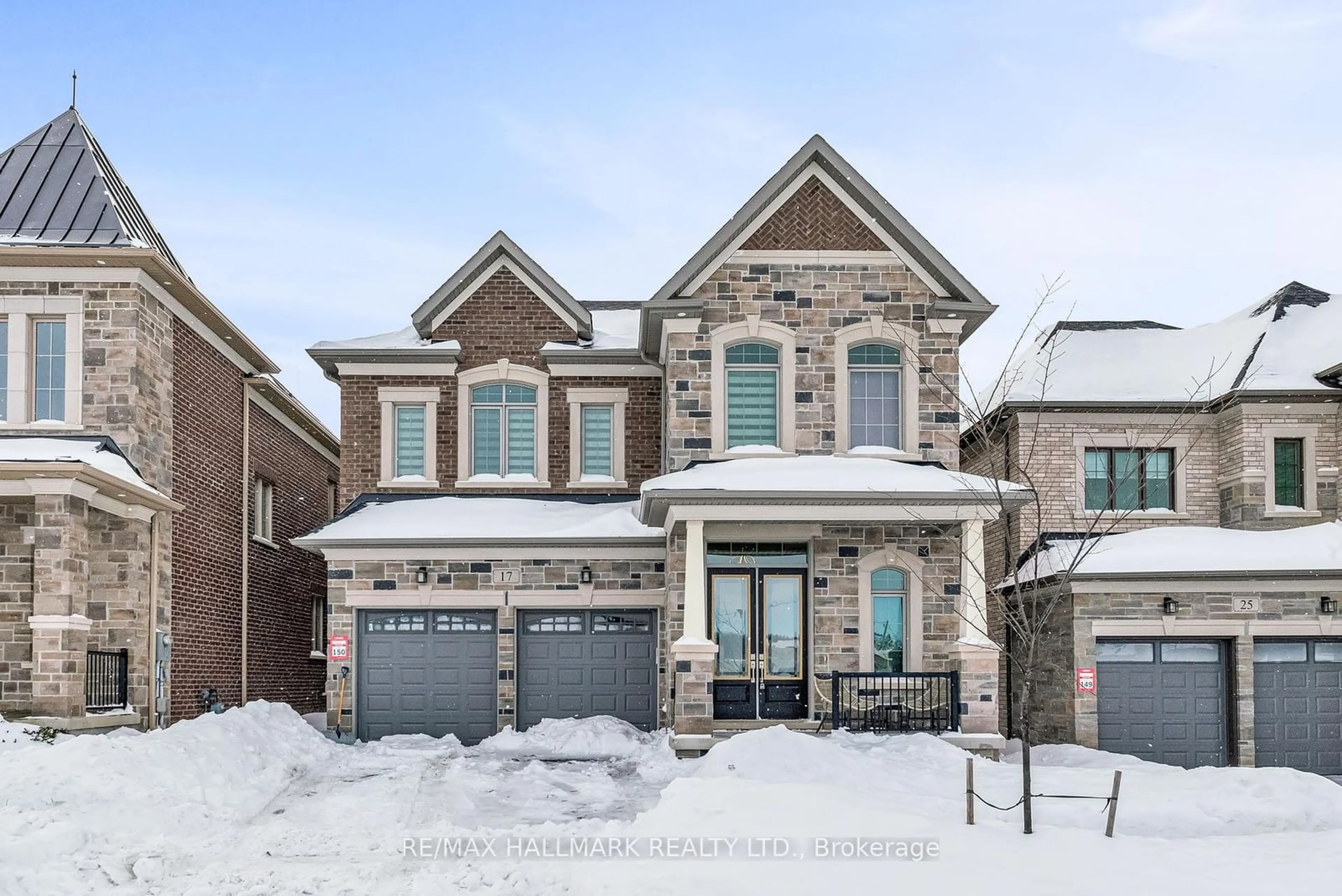 Home with brick exterior material, street for 17 Brant Dr, Vaughan Ontario L3L 0G1