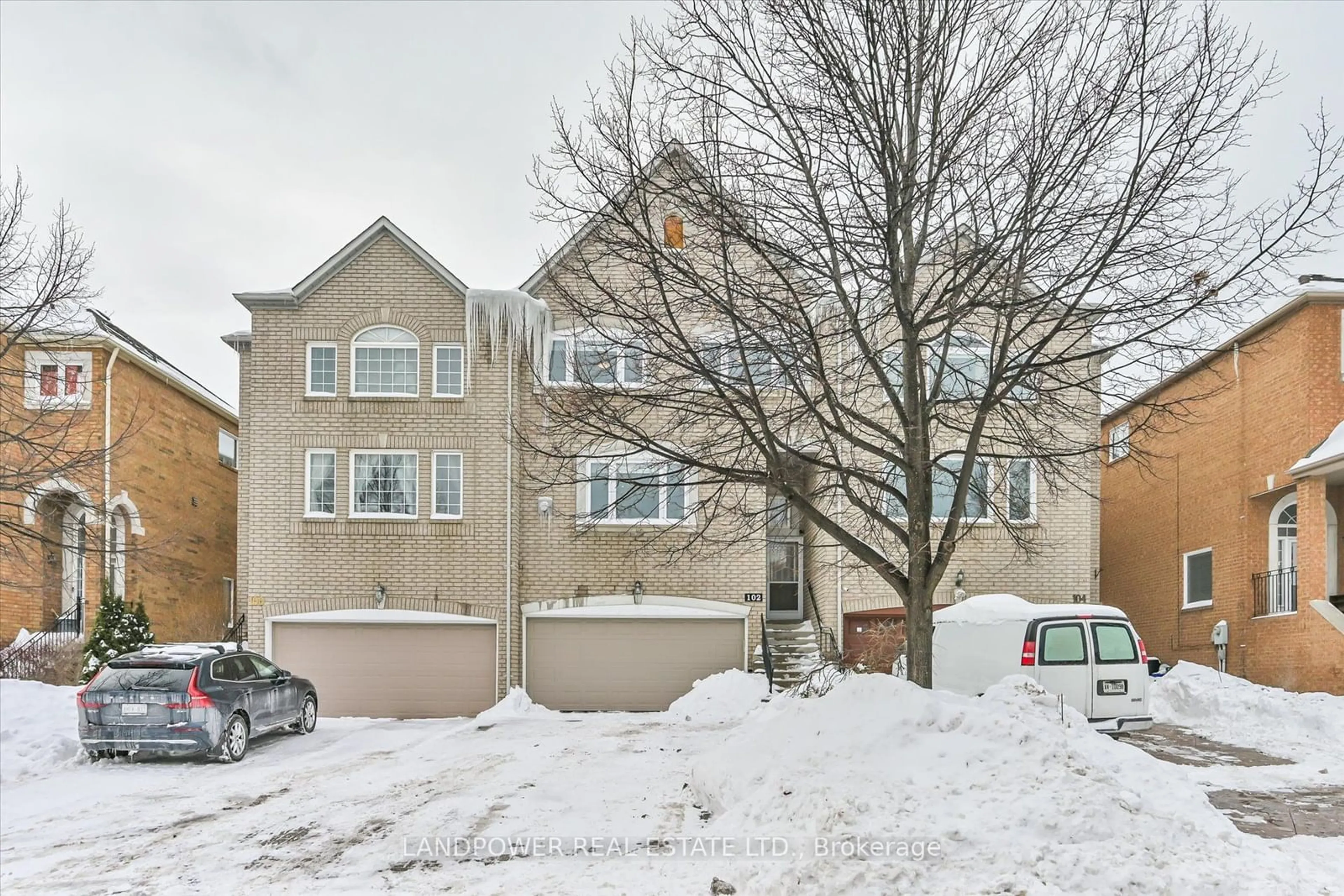 Unknown for 102 Leitchcroft Cres, Markham Ontario L3T 7T9